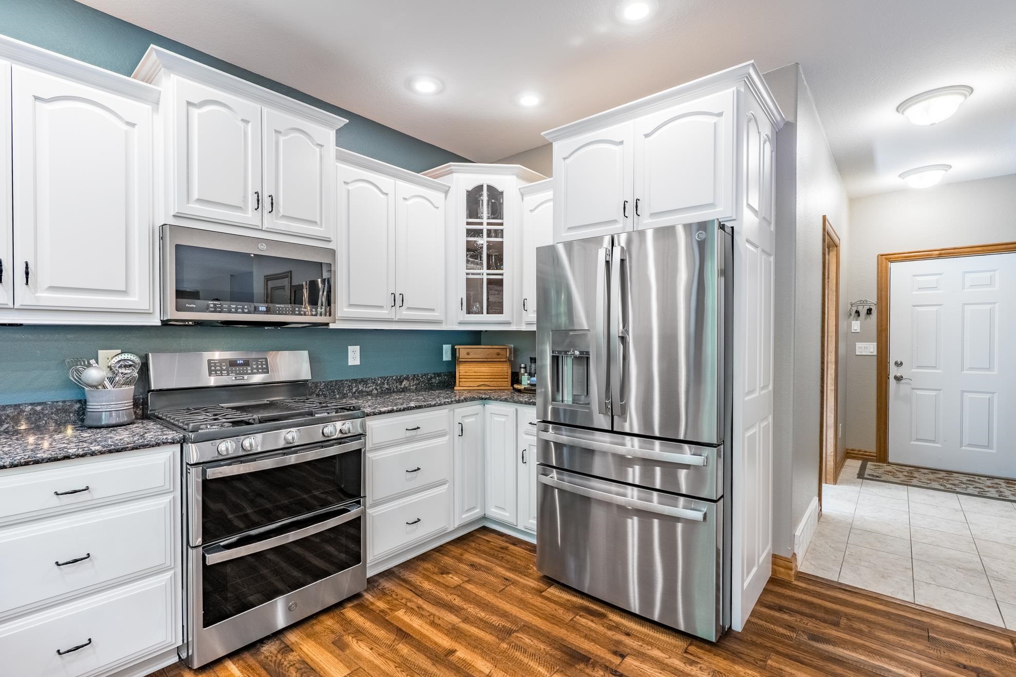 405 RIMROCK ROAD, Wausau, Wisconsin 54401, 6 Bedrooms Bedrooms, ,3 BathroomsBathrooms,Residential,For Sale,405 RIMROCK ROAD,22602284