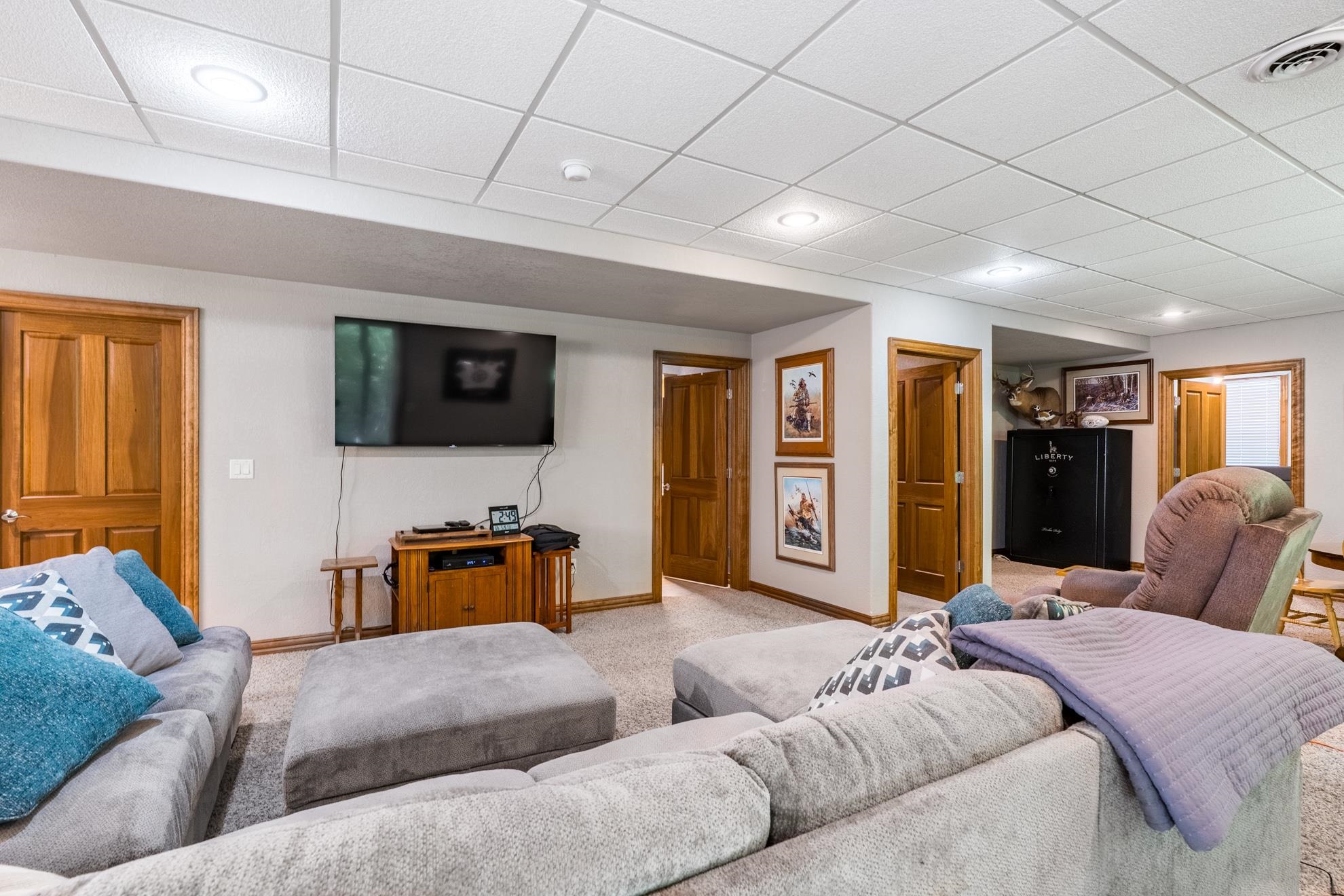 405 RIMROCK ROAD, Wausau, Wisconsin 54401, 6 Bedrooms Bedrooms, ,3 BathroomsBathrooms,Residential,For Sale,405 RIMROCK ROAD,22602284