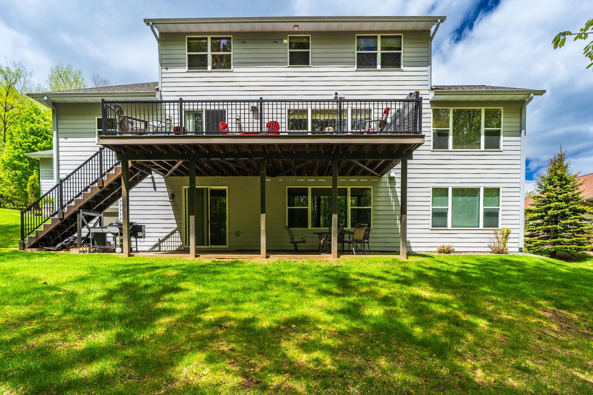 405 RIMROCK ROAD, Wausau, Wisconsin 54401, 6 Bedrooms Bedrooms, ,3 BathroomsBathrooms,Residential,For Sale,405 RIMROCK ROAD,22602284