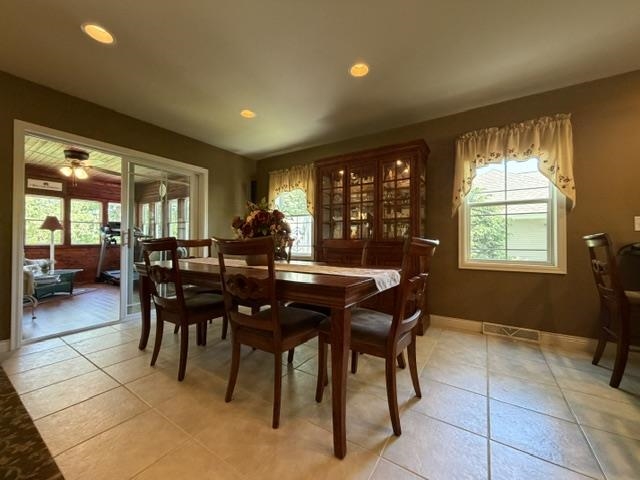 4290 WINDSONG PLACE, Plover, Wisconsin 54467, 2 Bedrooms Bedrooms, ,2 BathroomsBathrooms,Residential,For Sale,4290 WINDSONG PLACE,22602288