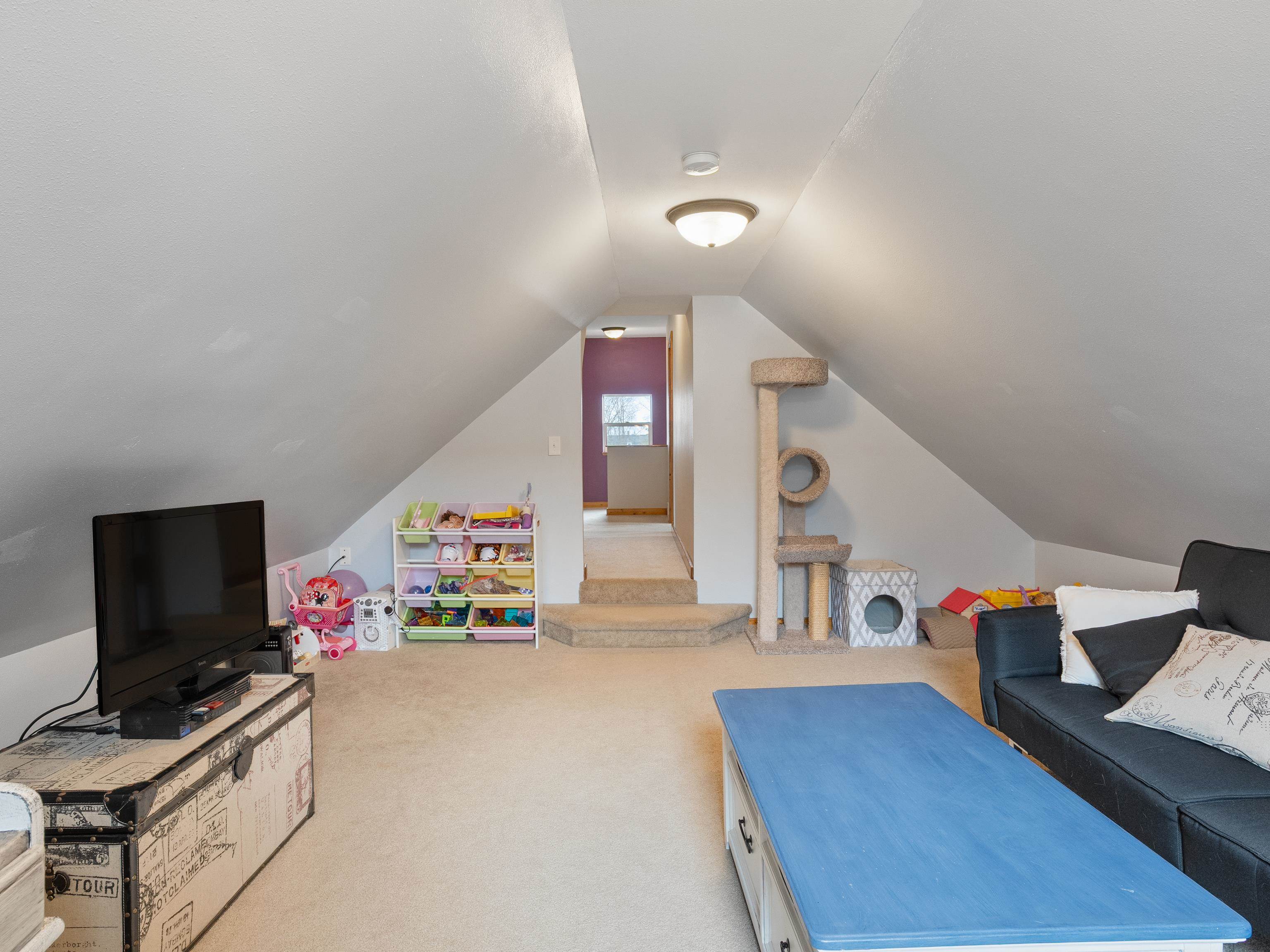 612 S WASHINGTON AVENUE, Marshfield, Wisconsin 54449, 3 Bedrooms Bedrooms, ,2 BathroomsBathrooms,Residential,For Sale,612 S WASHINGTON AVENUE,22602290