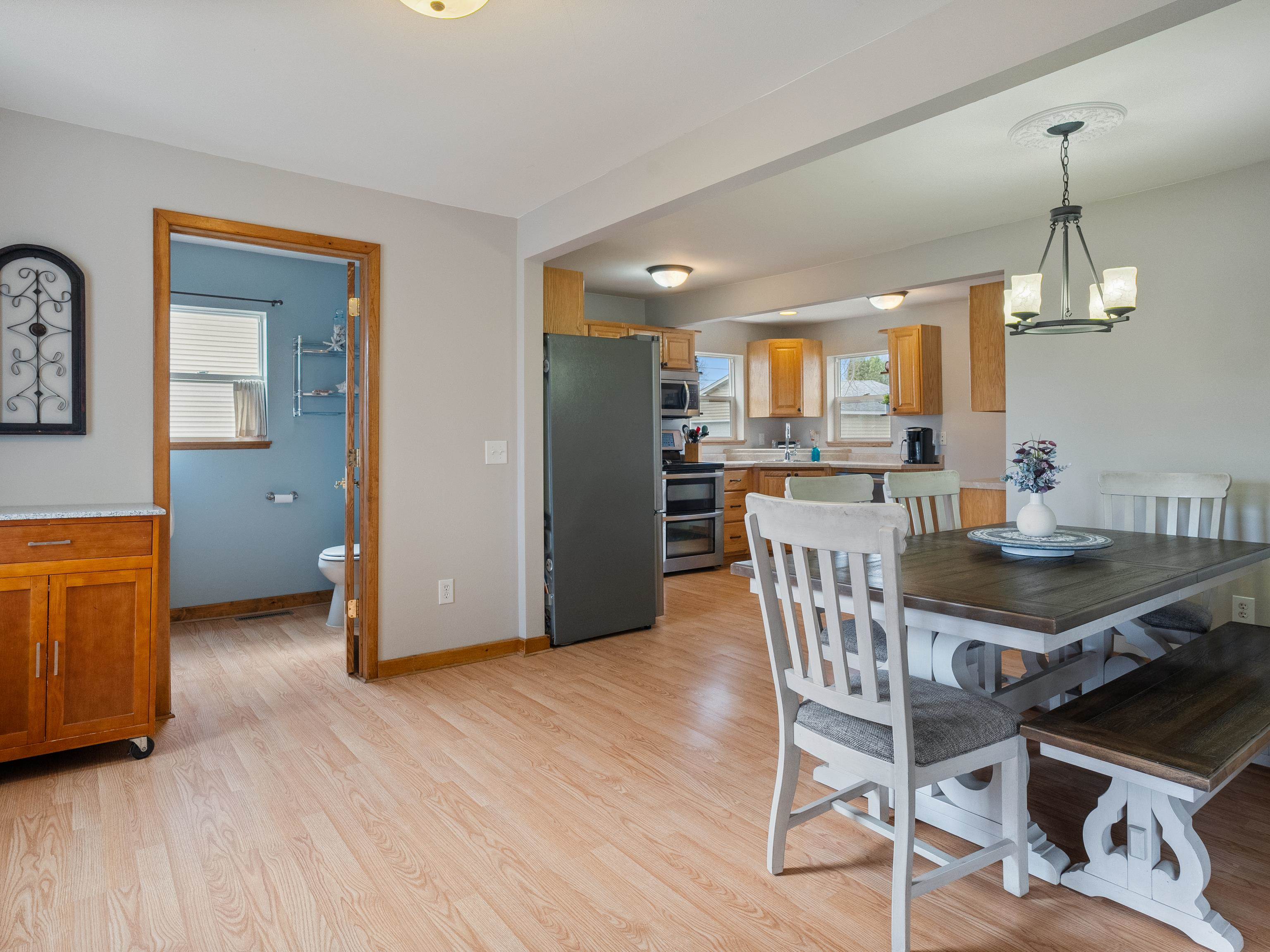 612 S WASHINGTON AVENUE, Marshfield, Wisconsin 54449, 3 Bedrooms Bedrooms, ,2 BathroomsBathrooms,Residential,For Sale,612 S WASHINGTON AVENUE,22602290