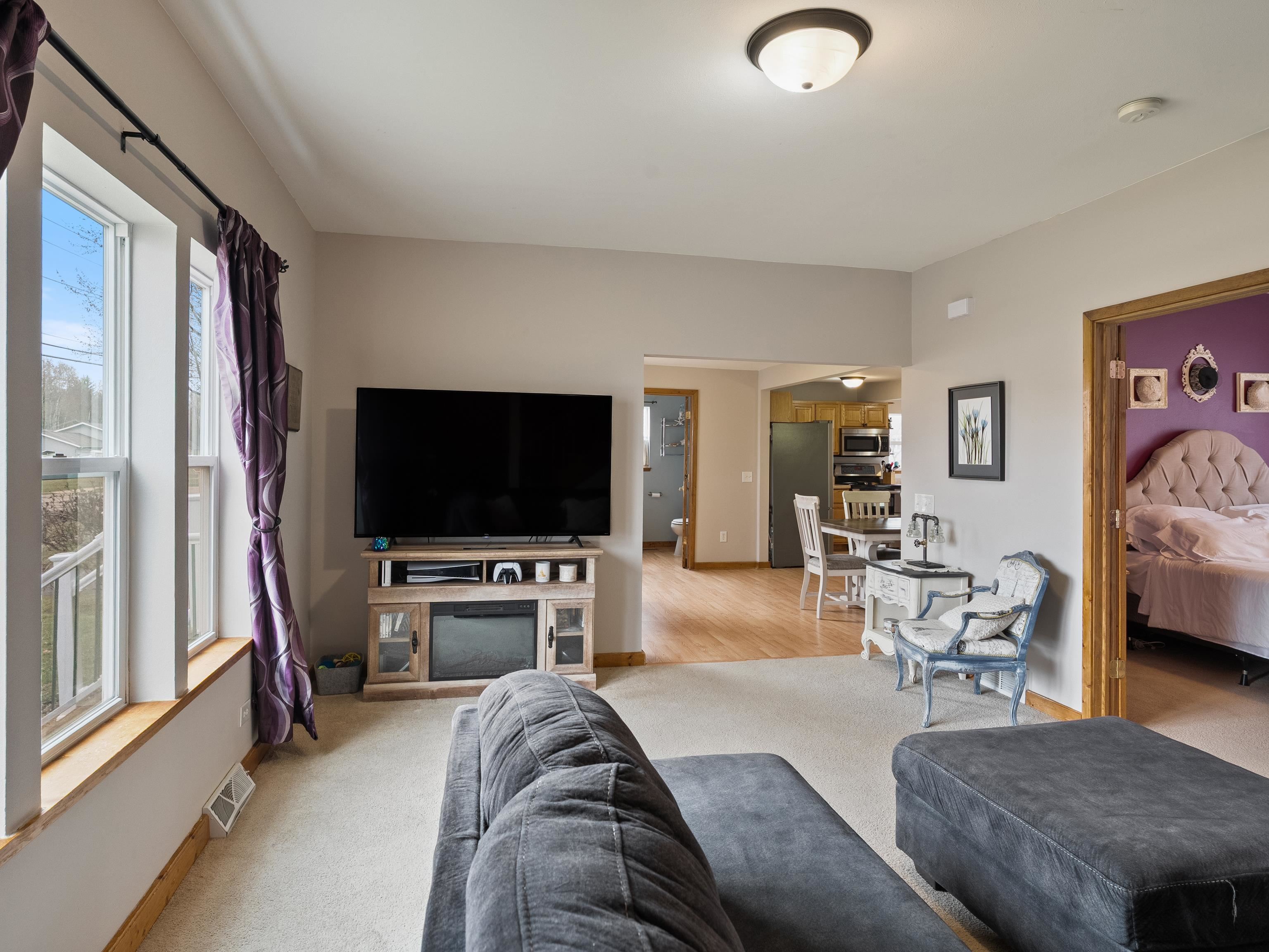 612 S WASHINGTON AVENUE, Marshfield, Wisconsin 54449, 3 Bedrooms Bedrooms, ,2 BathroomsBathrooms,Residential,For Sale,612 S WASHINGTON AVENUE,22602290