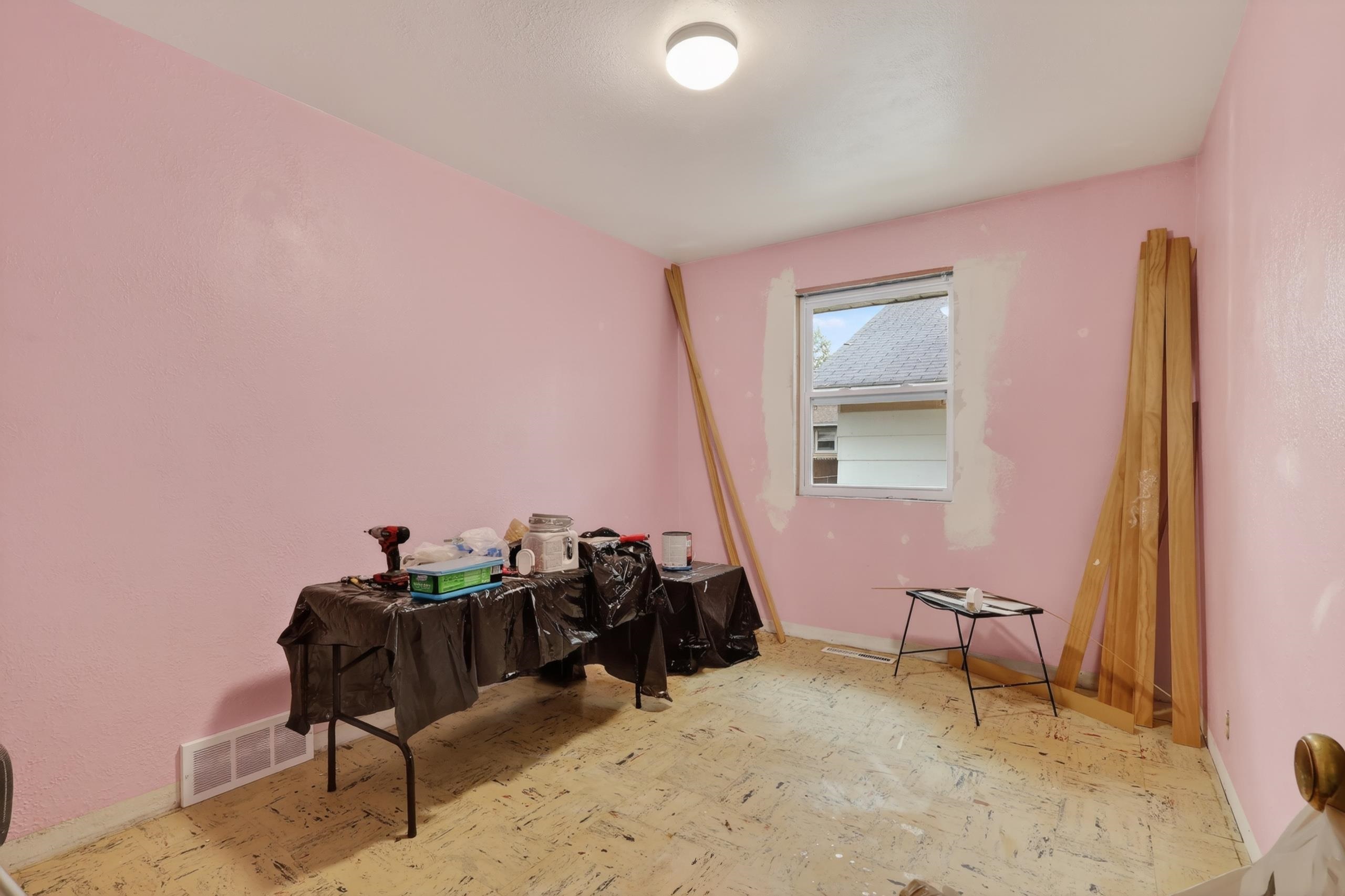 1841 CHESTNUT STREET, Wisconsin Rapids, Wisconsin 54494, 3 Bedrooms Bedrooms, ,1 BathroomBathrooms,Residential,For Sale,1841 CHESTNUT STREET,22602294