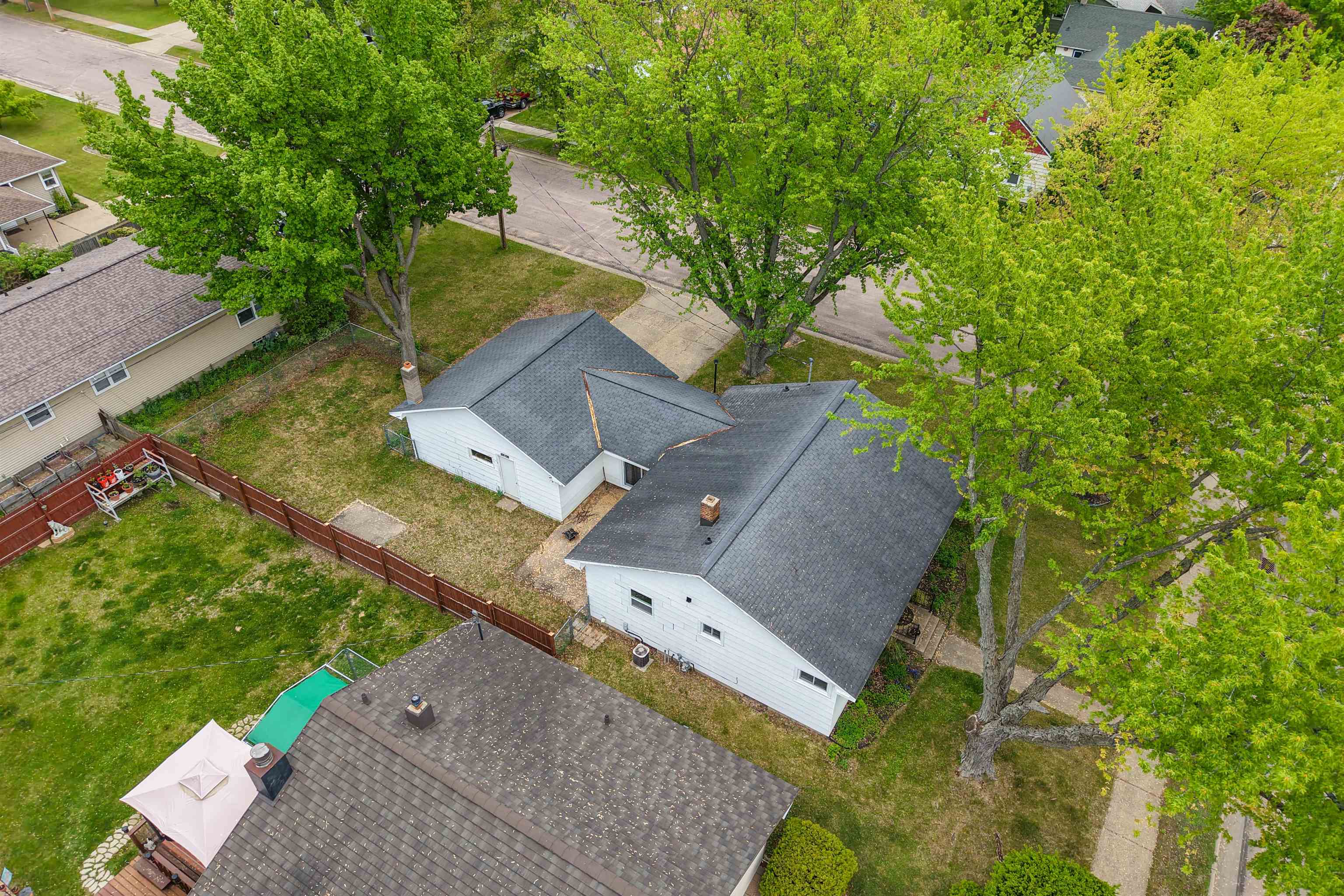 1841 CHESTNUT STREET, Wisconsin Rapids, Wisconsin 54494, 3 Bedrooms Bedrooms, ,1 BathroomBathrooms,Residential,For Sale,1841 CHESTNUT STREET,22602294