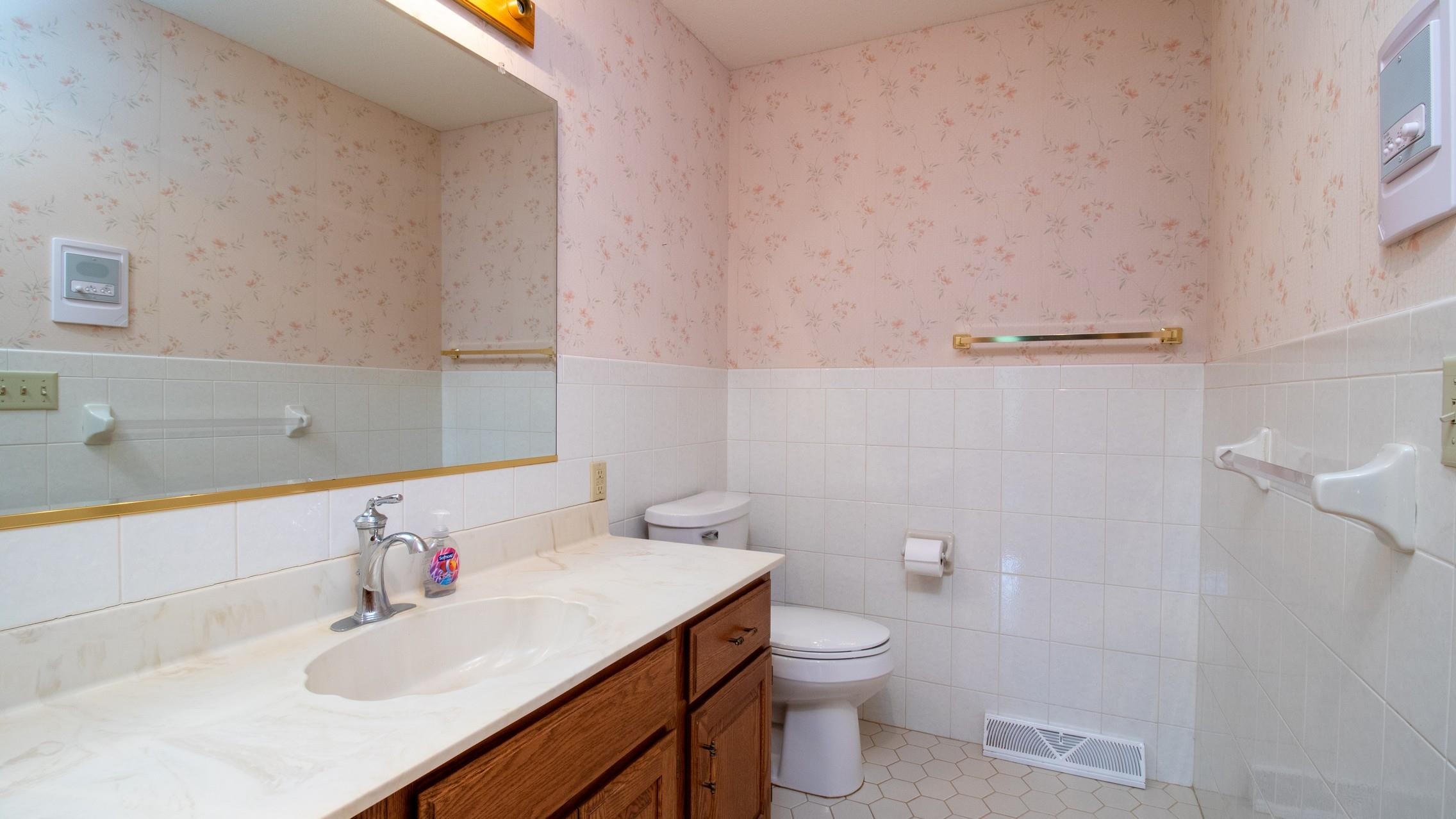 137668 COUNTY ROAD A, Marathon, Wisconsin 54448, 3 Bedrooms Bedrooms, ,3 BathroomsBathrooms,Residential,For Sale,137668 COUNTY ROAD A,22602297