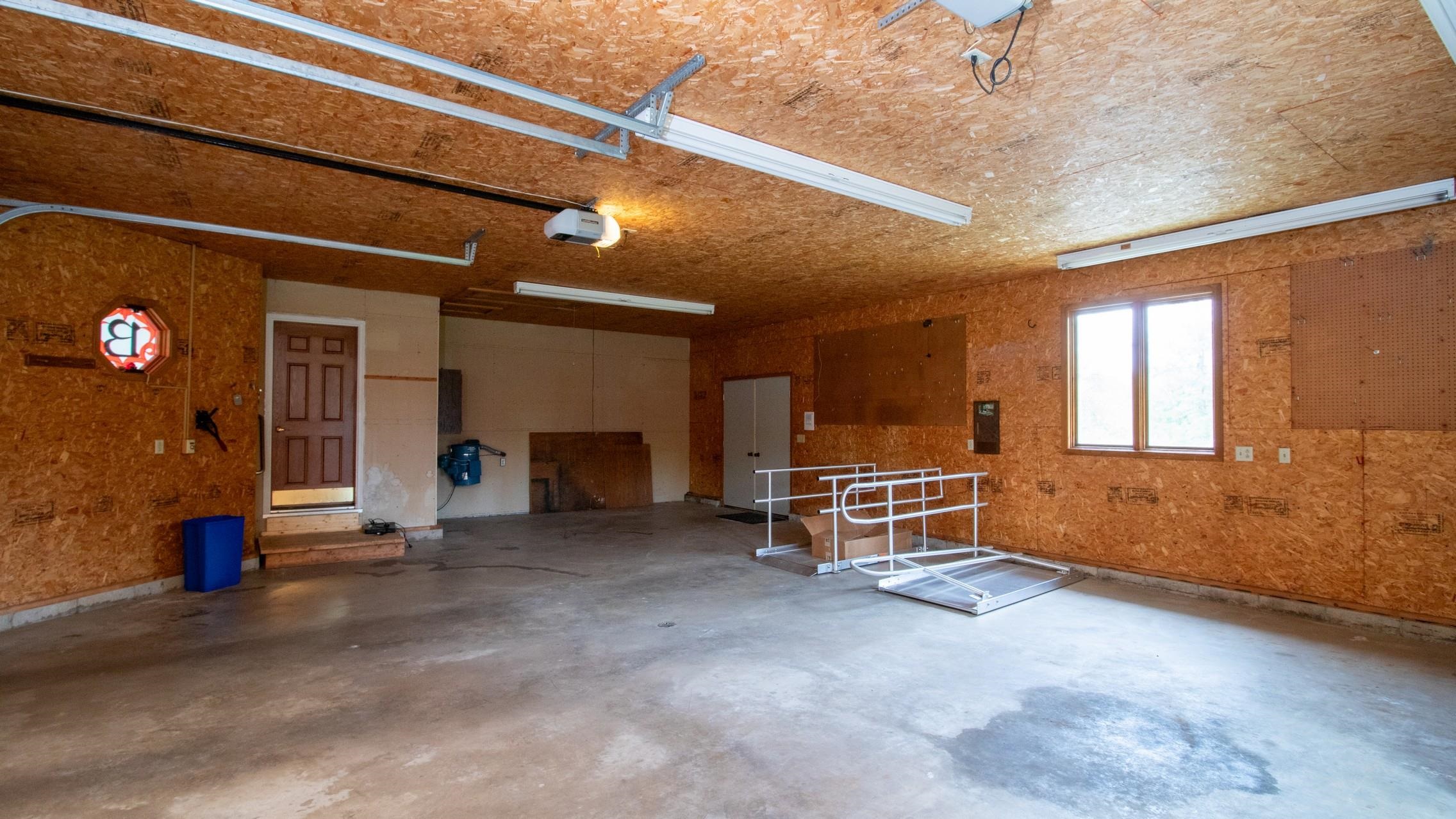 137668 COUNTY ROAD A, Marathon, Wisconsin 54448, 3 Bedrooms Bedrooms, ,3 BathroomsBathrooms,Residential,For Sale,137668 COUNTY ROAD A,22602297