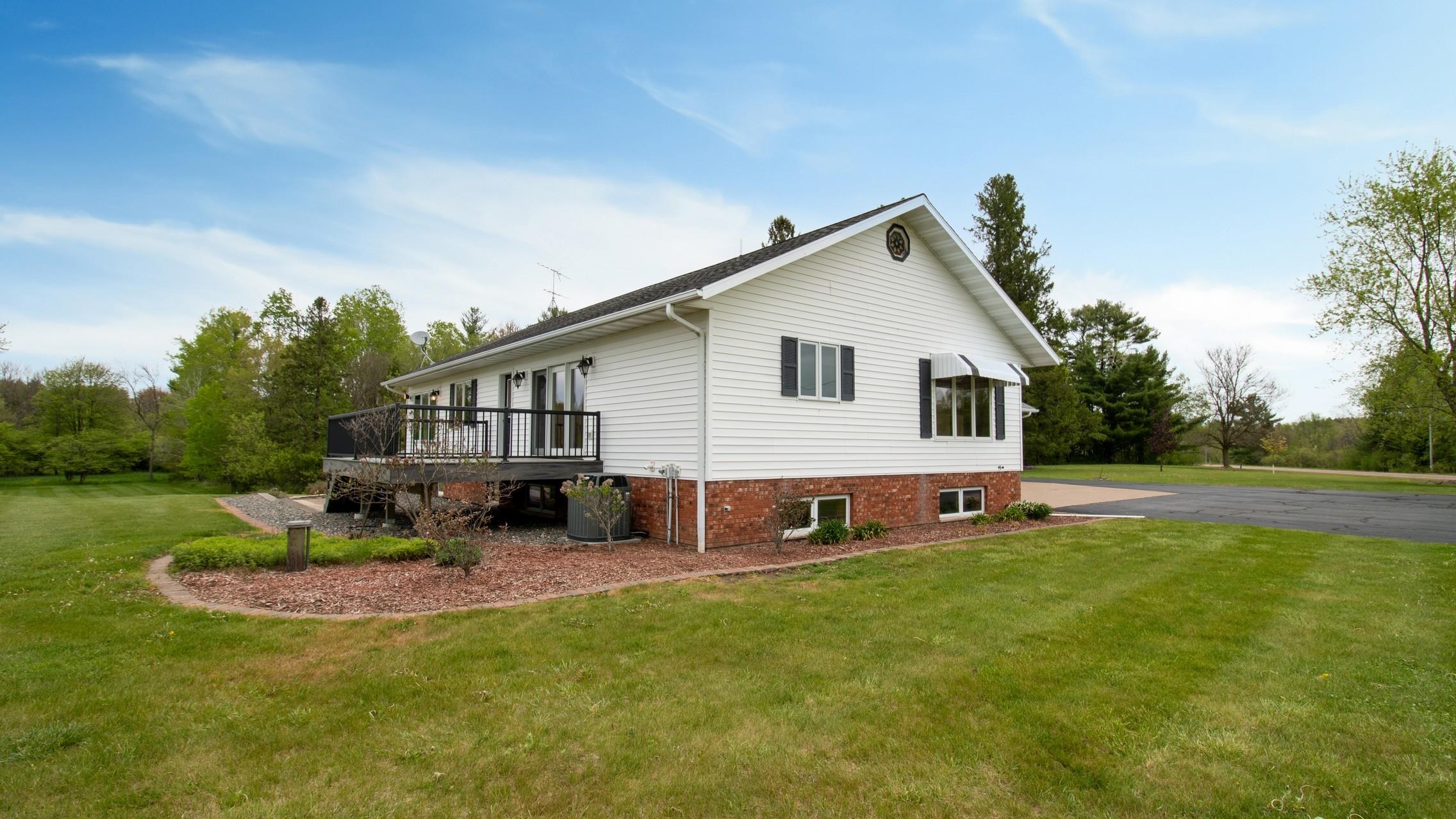 137668 COUNTY ROAD A, Marathon, Wisconsin 54448, 3 Bedrooms Bedrooms, ,3 BathroomsBathrooms,Residential,For Sale,137668 COUNTY ROAD A,22602297