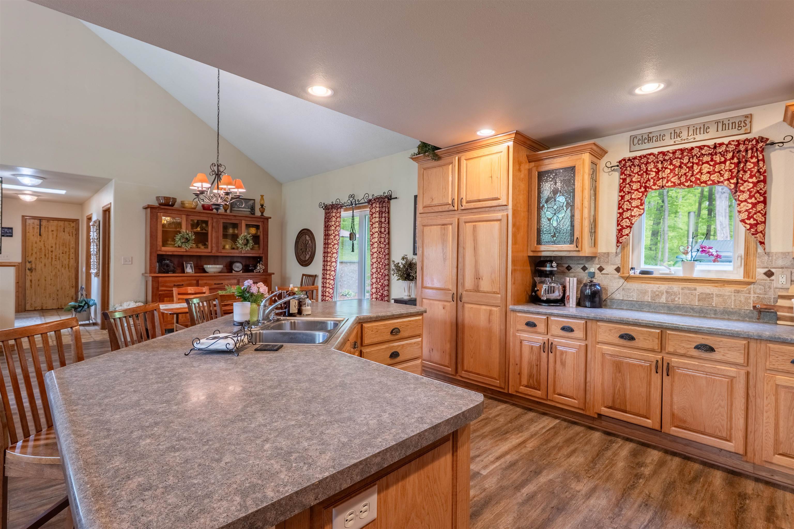 135976 FREEMAN VALLEY ROAD, Mosinee, Wisconsin 54455, 4 Bedrooms Bedrooms, ,3 BathroomsBathrooms,Residential,For Sale,135976 FREEMAN VALLEY ROAD,22602299