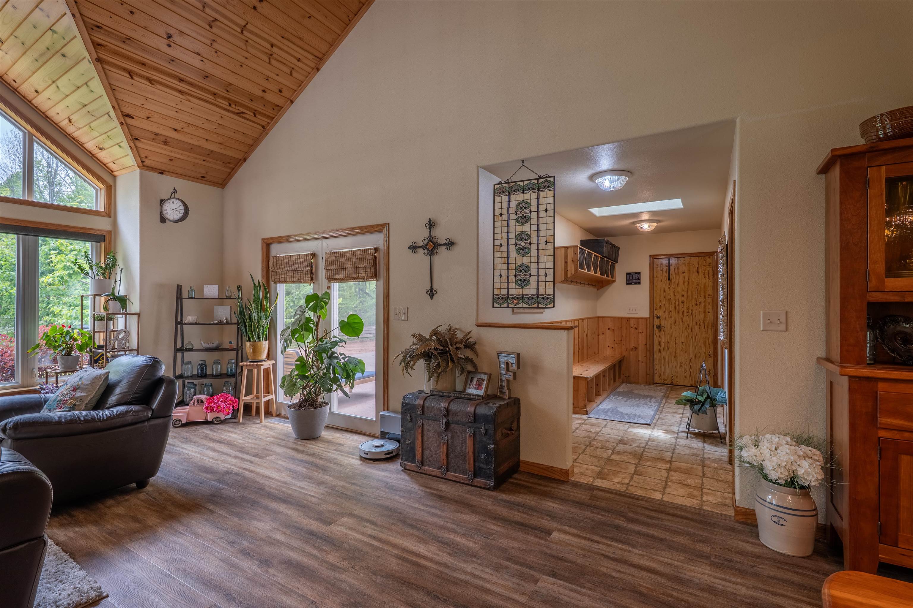 135976 FREEMAN VALLEY ROAD, Mosinee, Wisconsin 54455, 4 Bedrooms Bedrooms, ,3 BathroomsBathrooms,Residential,For Sale,135976 FREEMAN VALLEY ROAD,22602299