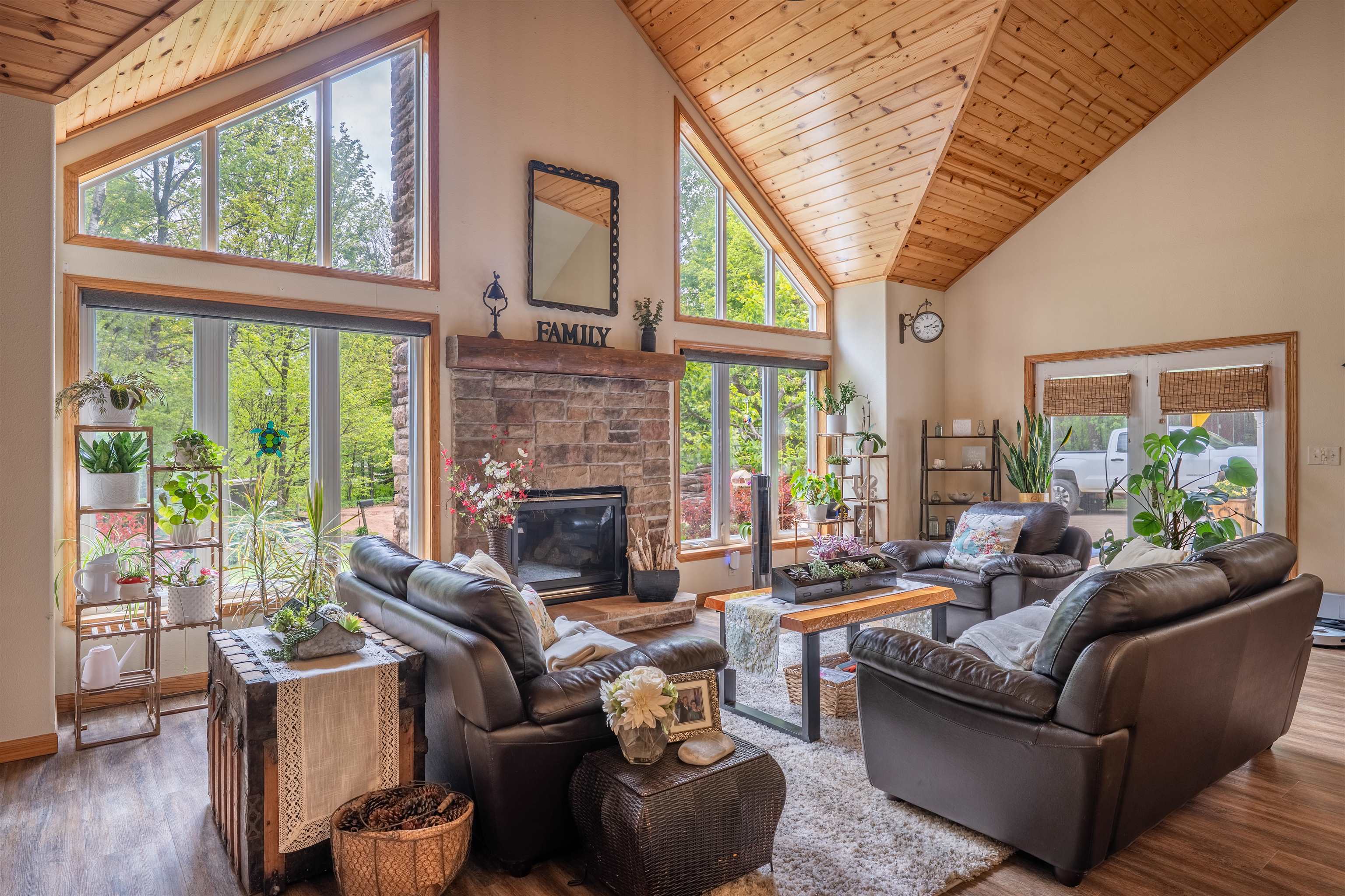 135976 FREEMAN VALLEY ROAD, Mosinee, Wisconsin 54455, 4 Bedrooms Bedrooms, ,3 BathroomsBathrooms,Residential,For Sale,135976 FREEMAN VALLEY ROAD,22602299