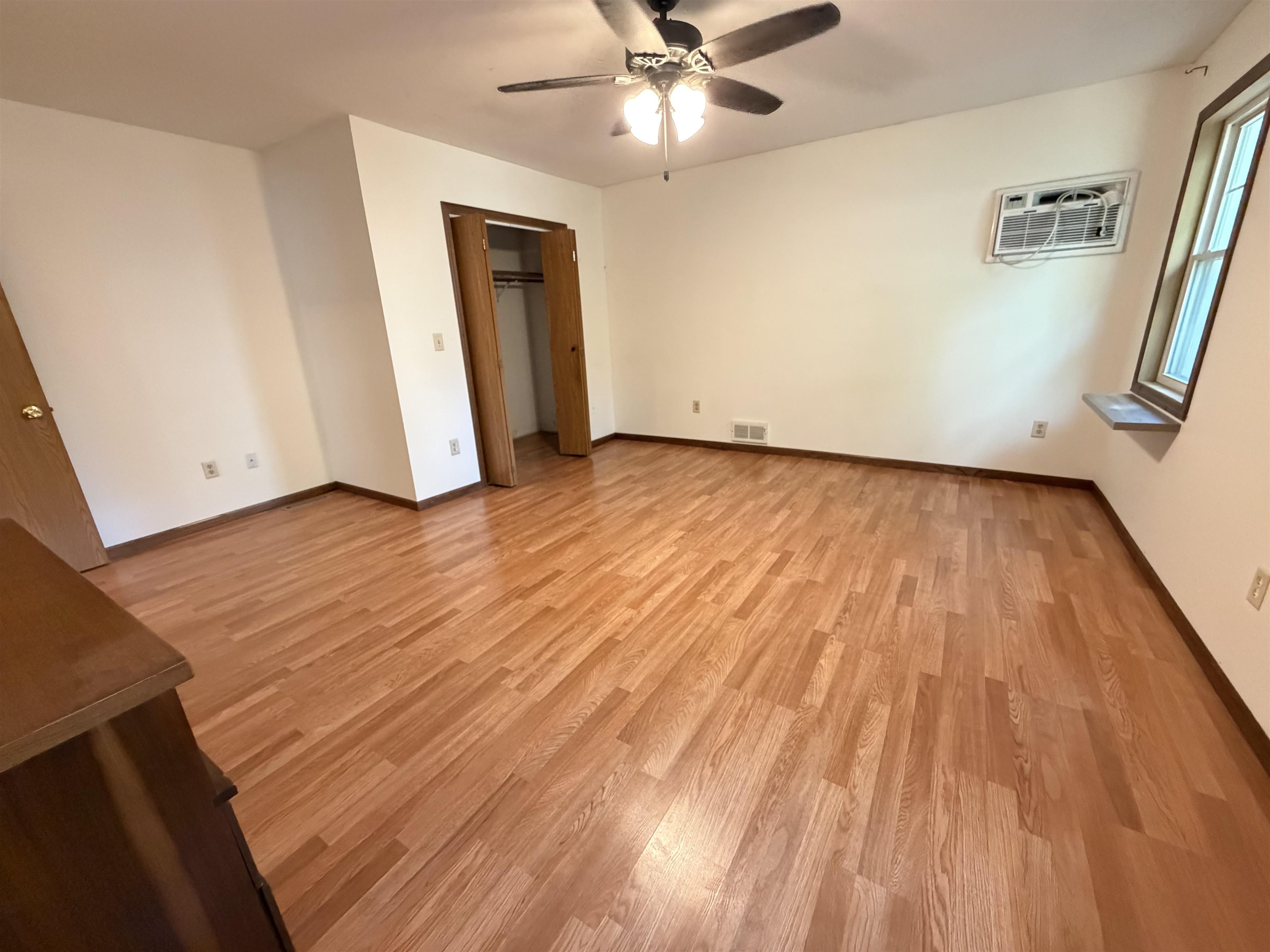 2509 N SIXTH STREET, Wausau, Wisconsin 54403, 2 Bedrooms Bedrooms, ,1 BathroomBathrooms,Residential,For Sale,2509 N SIXTH STREET,22602300