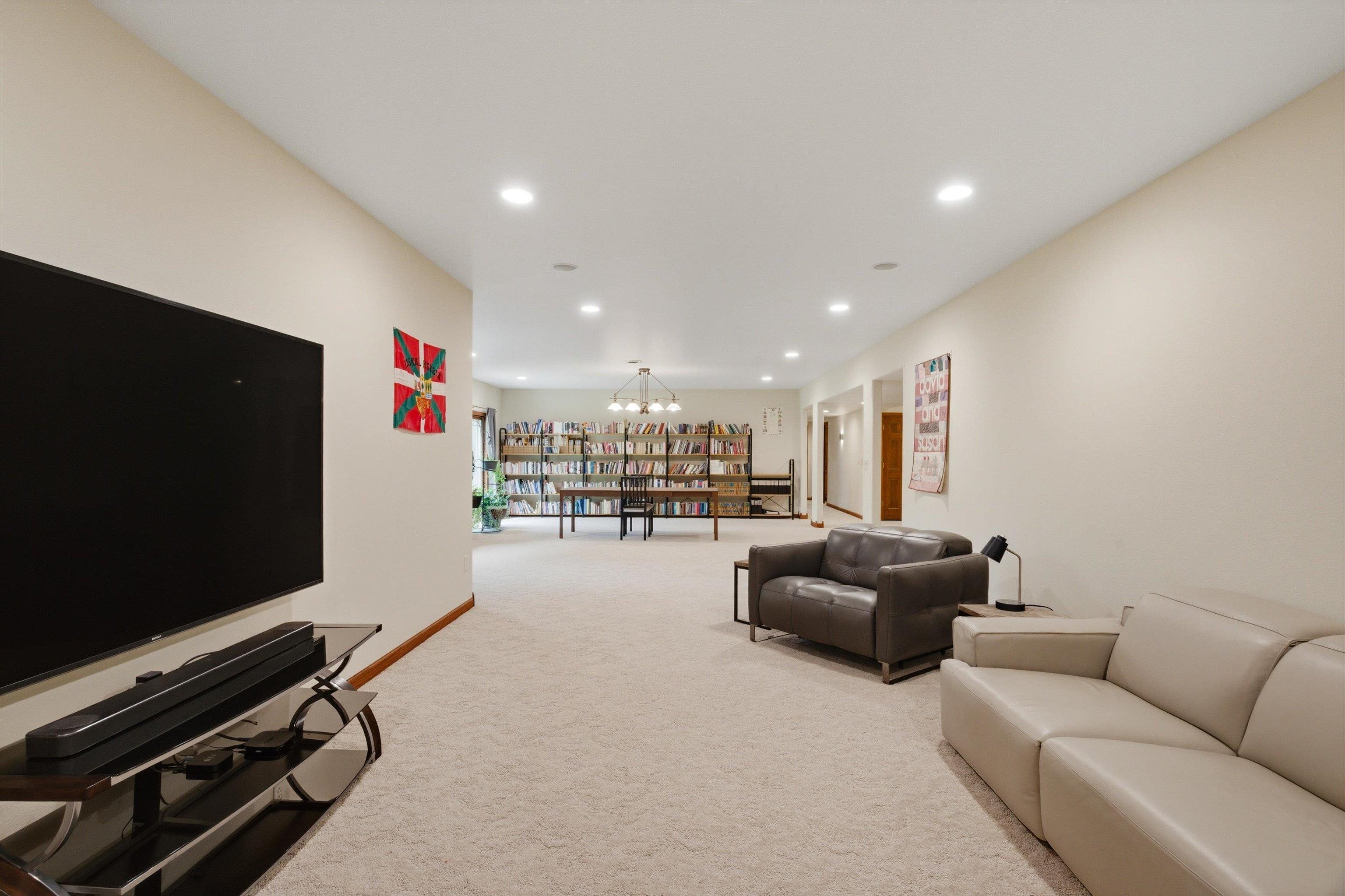 6007 RIVER PINES COURT, Weston, Wisconsin 54476, 5 Bedrooms Bedrooms, ,3 BathroomsBathrooms,Residential,For Sale,6007 RIVER PINES COURT,22602301