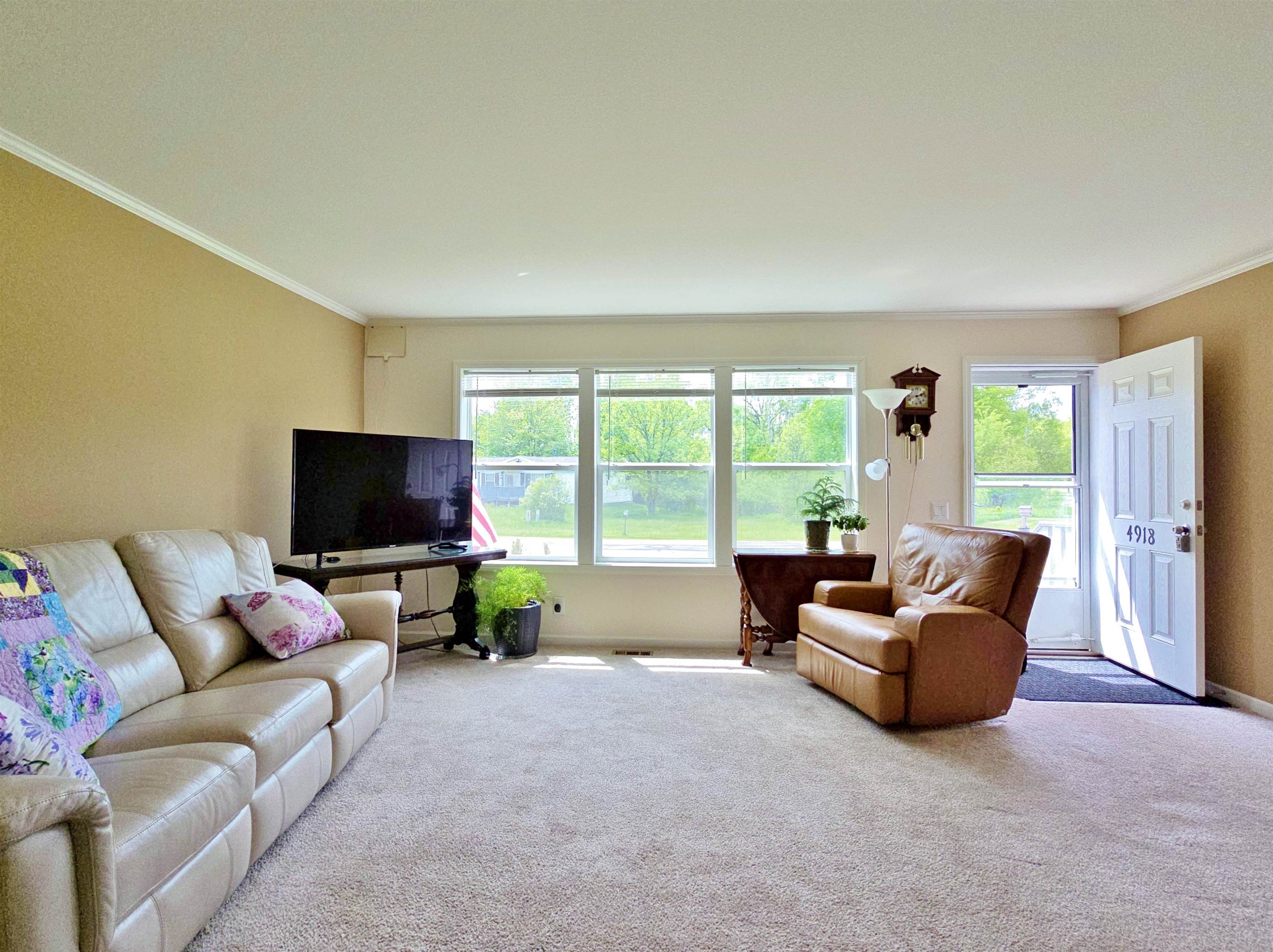 4918 MEADOW LANE, Vesper, Wisconsin 54489-9433, 3 Bedrooms Bedrooms, ,2 BathroomsBathrooms,Residential,For Sale,4918 MEADOW LANE,22602305