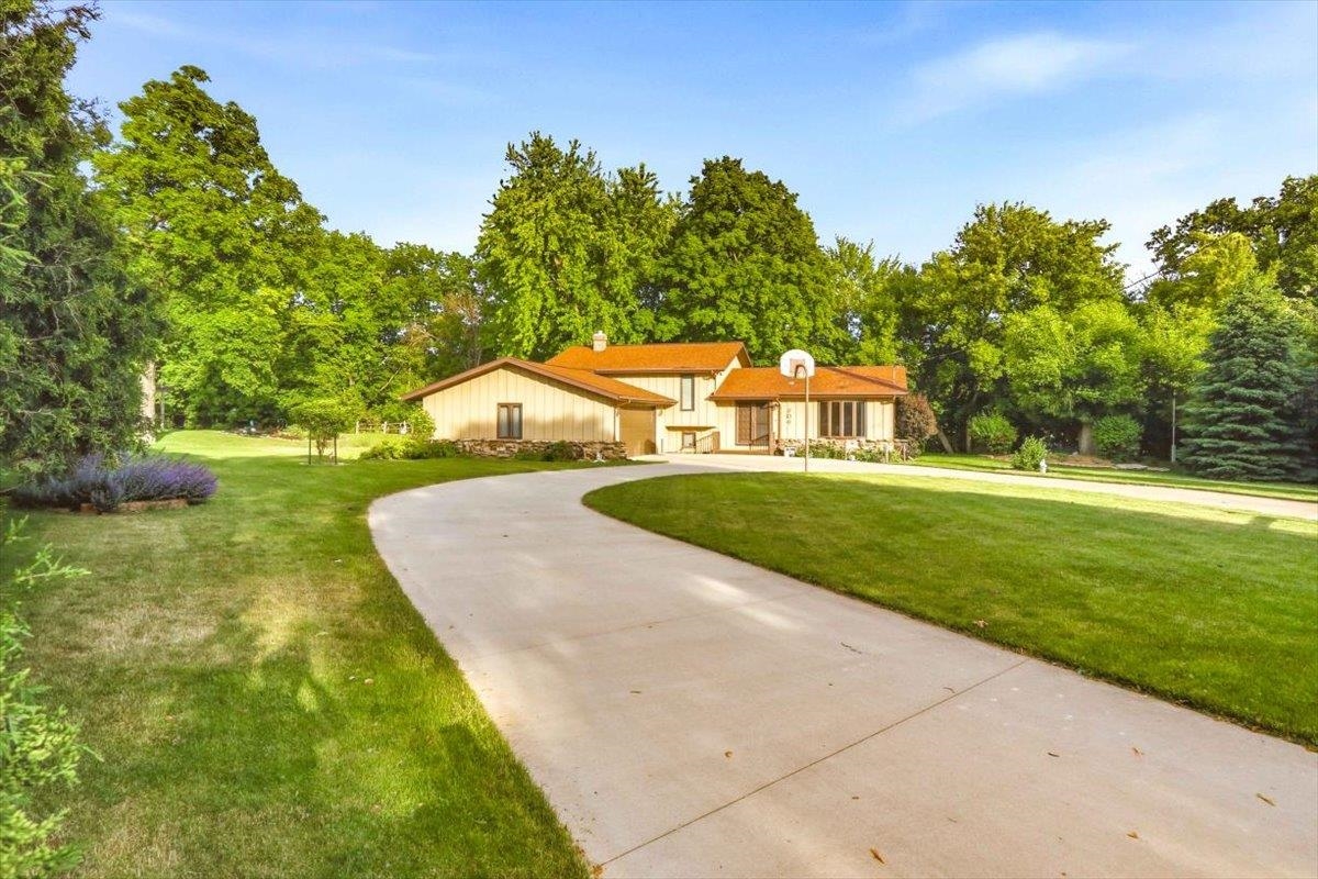 206 BUCHANAN STREET, LITTLE CHUTE, Wisconsin 54140, 3 Bedrooms Bedrooms, ,1 BathroomBathrooms,Residential,For Sale,206 BUCHANAN STREET,22602307