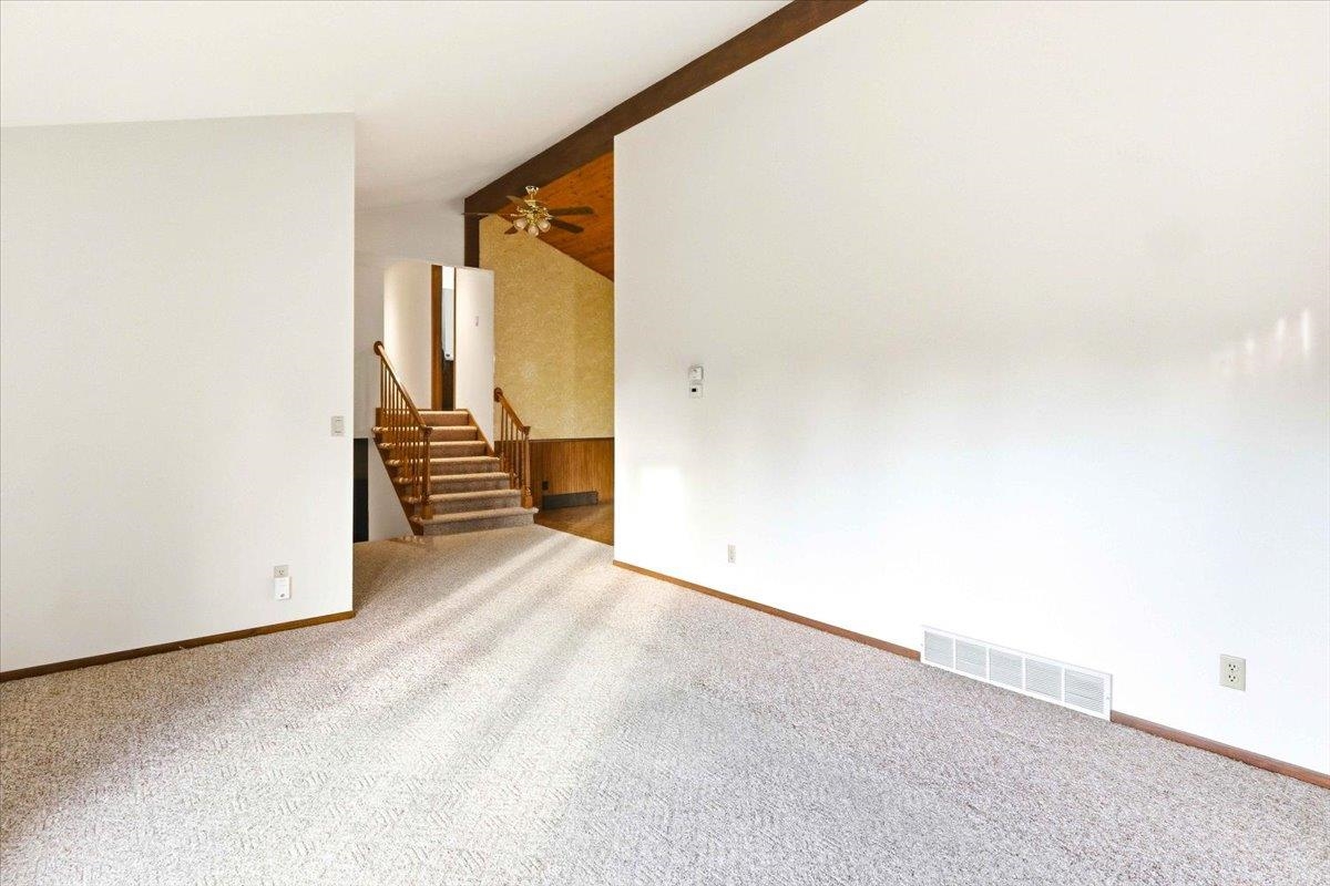 206 BUCHANAN STREET, LITTLE CHUTE, Wisconsin 54140, 3 Bedrooms Bedrooms, ,1 BathroomBathrooms,Residential,For Sale,206 BUCHANAN STREET,22602307
