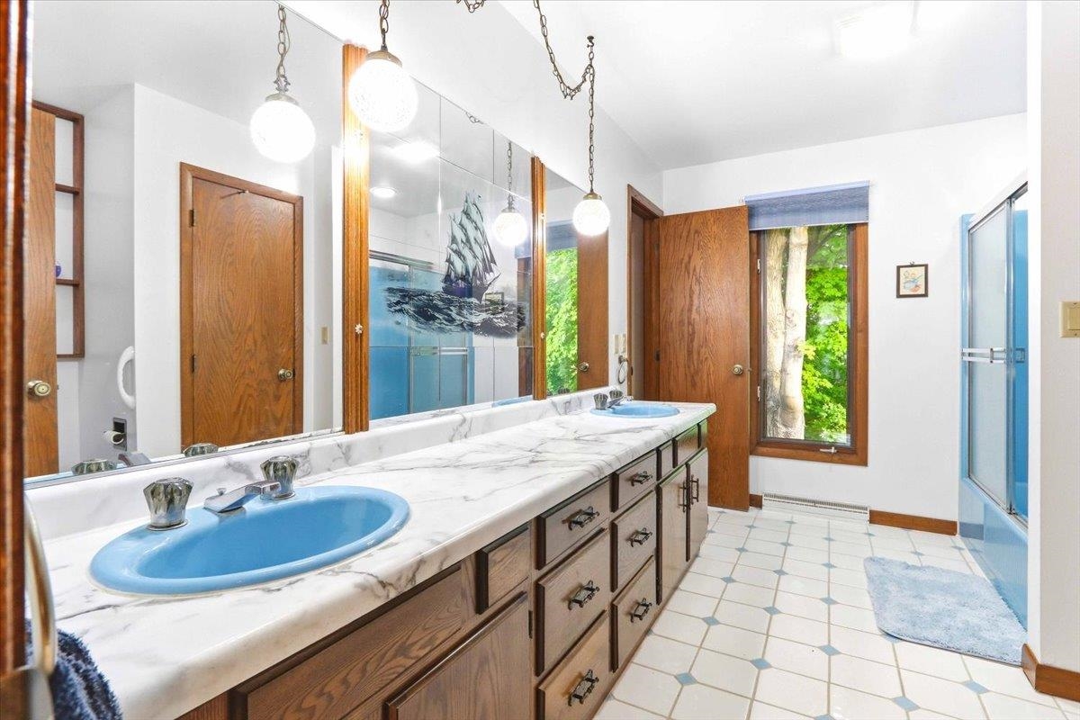 206 BUCHANAN STREET, LITTLE CHUTE, Wisconsin 54140, 3 Bedrooms Bedrooms, ,1 BathroomBathrooms,Residential,For Sale,206 BUCHANAN STREET,22602307