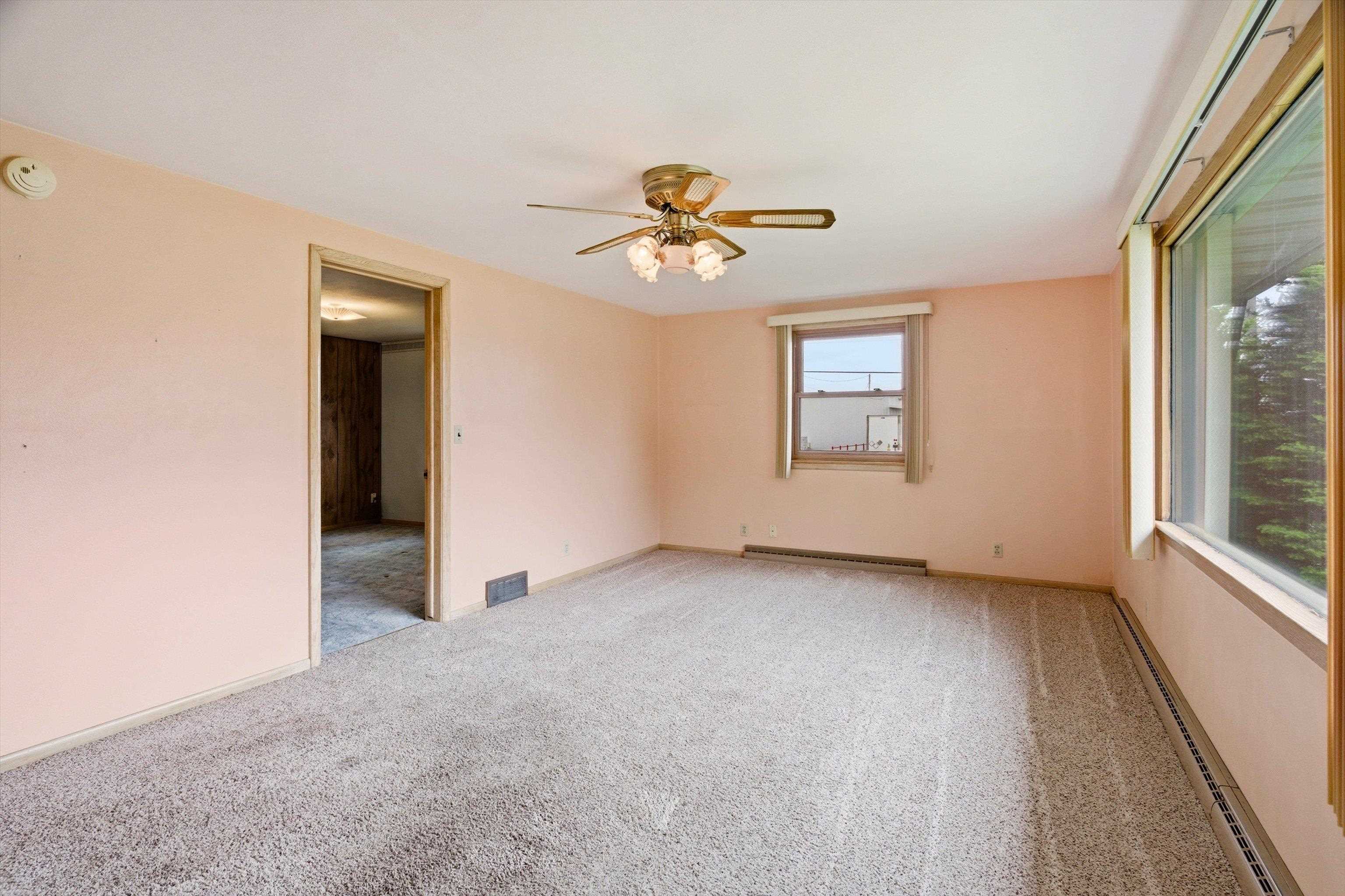 100 W BUSE STREET, Spencer, Wisconsin 54479, 3 Bedrooms Bedrooms, ,2 BathroomsBathrooms,Residential,For Sale,100 W BUSE STREET,22602309