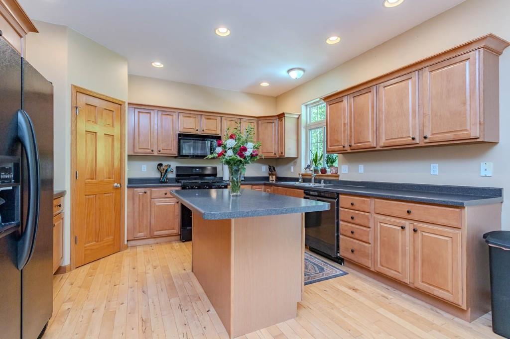 2263 MEADOW DRIVE, Kronenwetter, Wisconsin 54455, 3 Bedrooms Bedrooms, ,3 BathroomsBathrooms,Residential,For Sale,2263 MEADOW DRIVE,22602310