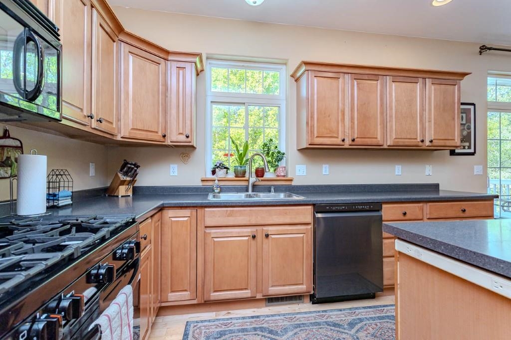 2263 MEADOW DRIVE, Kronenwetter, Wisconsin 54455, 3 Bedrooms Bedrooms, ,3 BathroomsBathrooms,Residential,For Sale,2263 MEADOW DRIVE,22602310