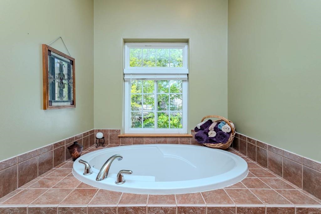 2263 MEADOW DRIVE, Kronenwetter, Wisconsin 54455, 3 Bedrooms Bedrooms, ,3 BathroomsBathrooms,Residential,For Sale,2263 MEADOW DRIVE,22602310