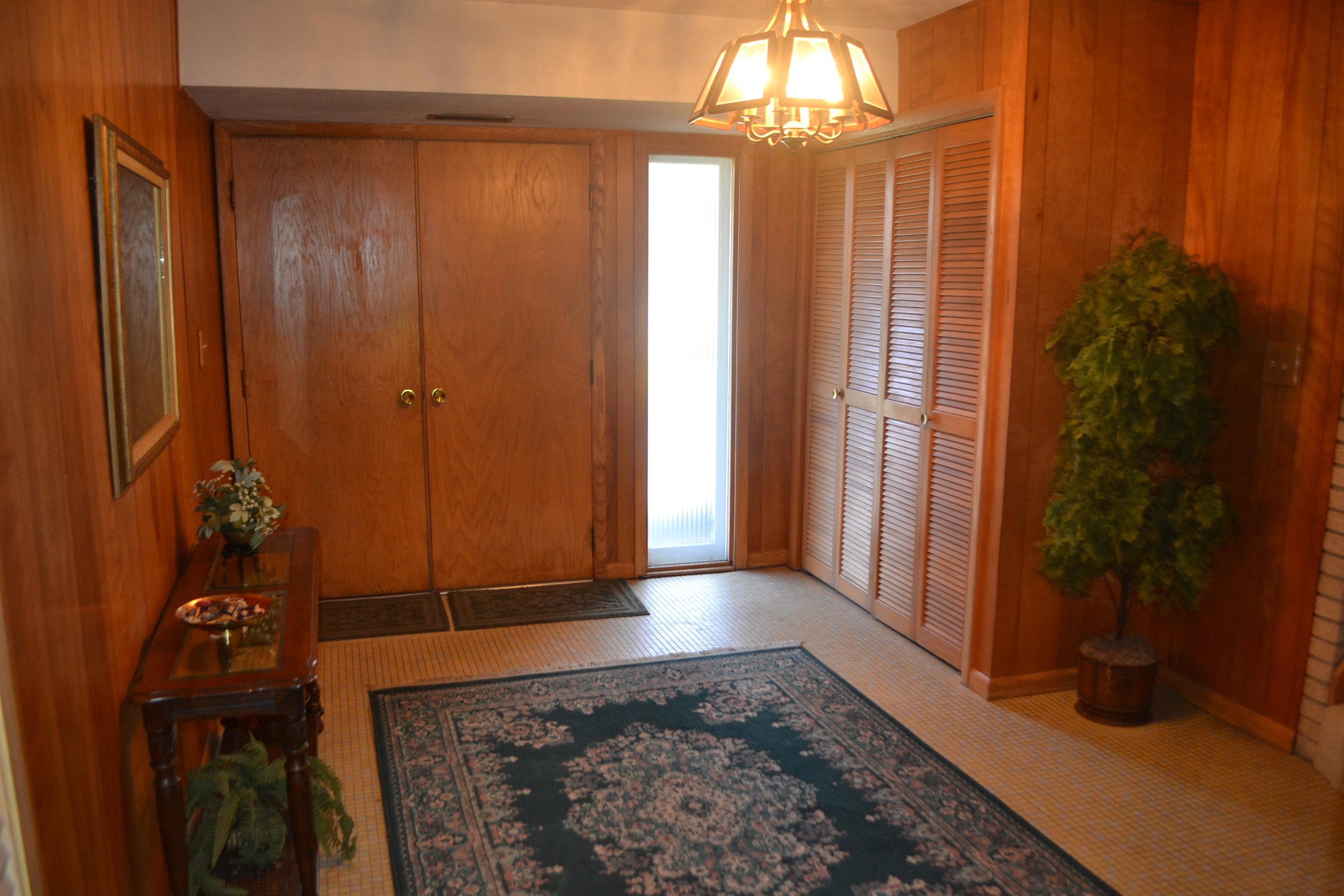 1223 SYLVAN STREET, Wausau, Wisconsin 54403, 4 Bedrooms Bedrooms, ,2 BathroomsBathrooms,Residential,For Sale,1223 SYLVAN STREET,22602311