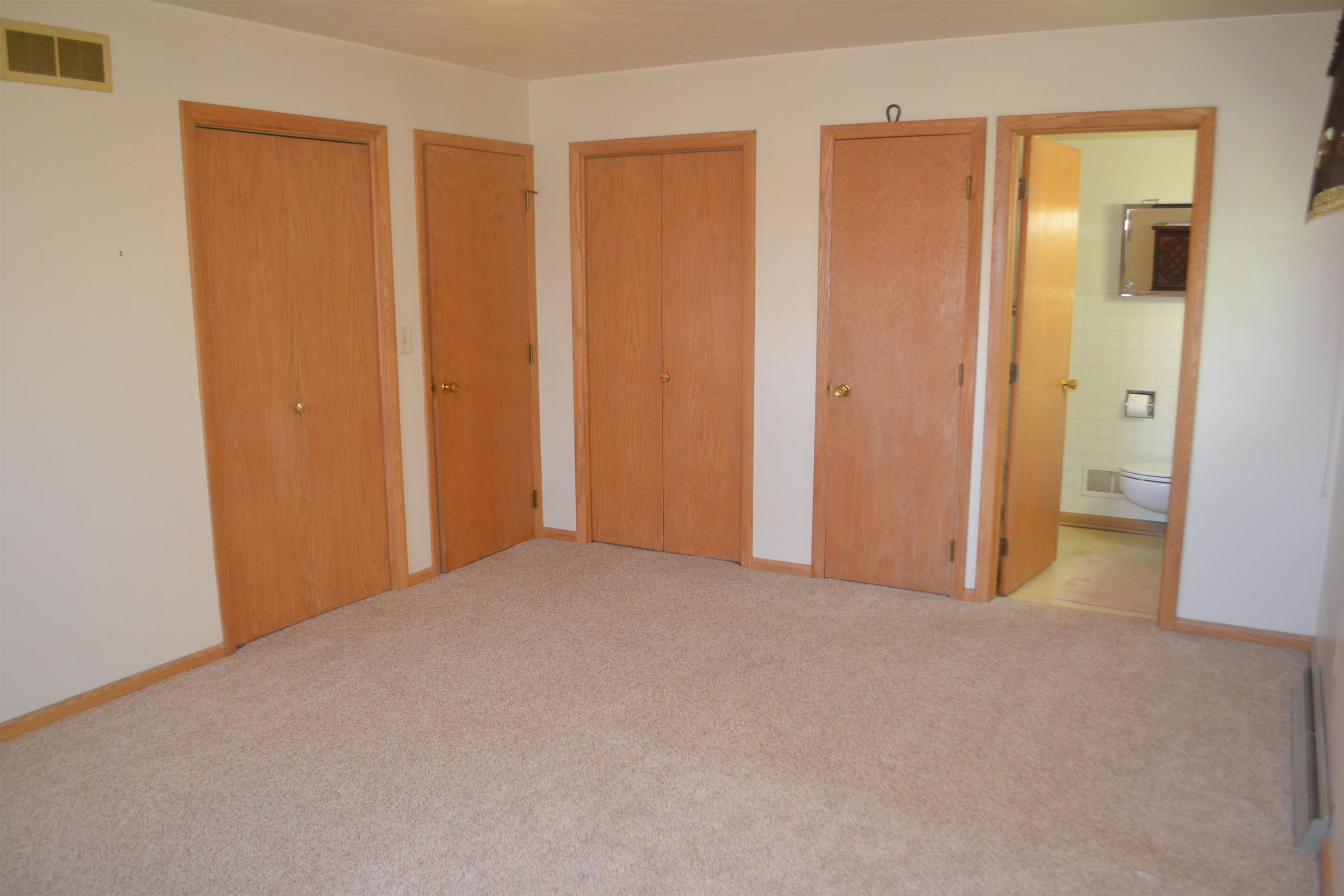 1223 SYLVAN STREET, Wausau, Wisconsin 54403, 4 Bedrooms Bedrooms, ,2 BathroomsBathrooms,Residential,For Sale,1223 SYLVAN STREET,22602311
