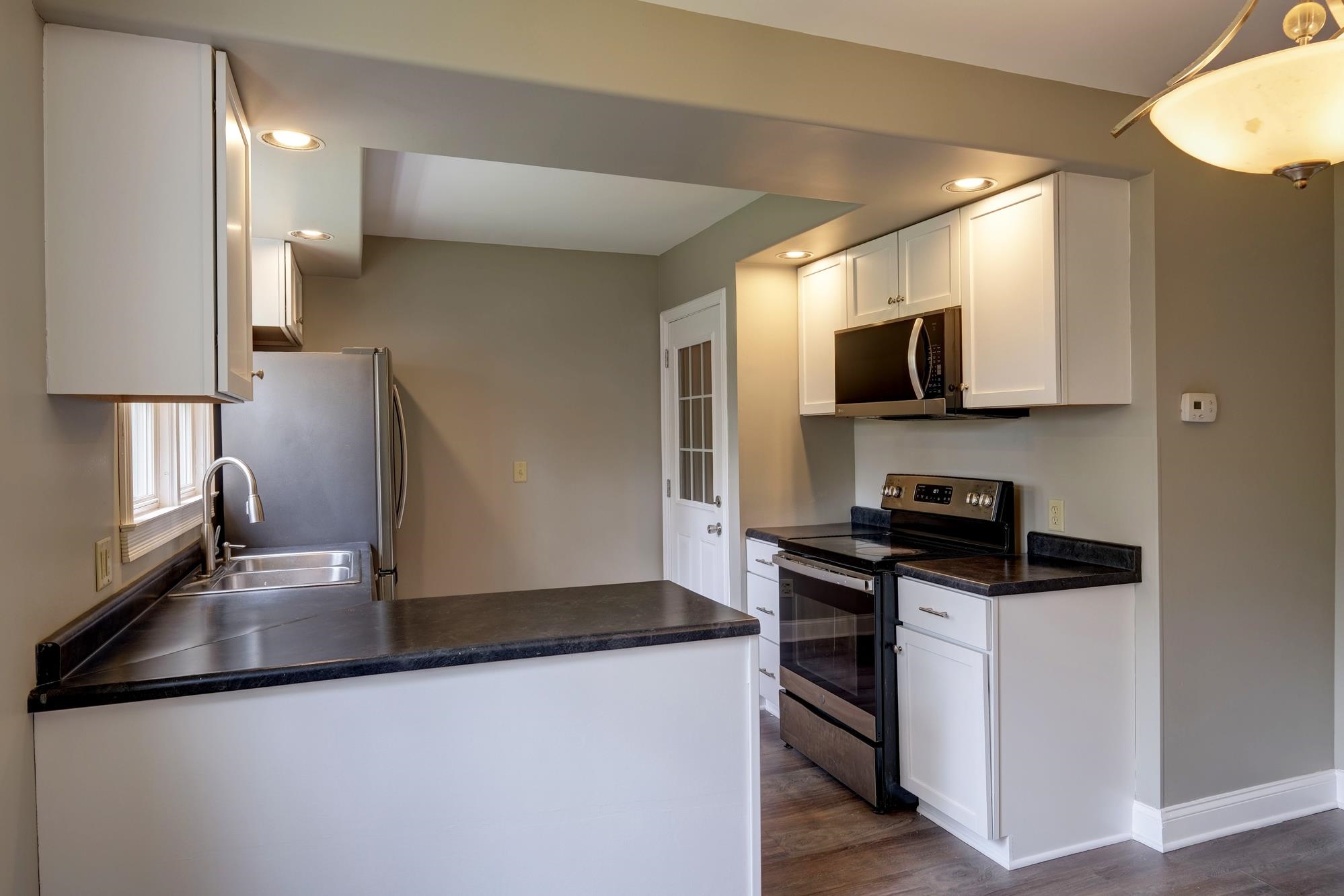 613 FLORAL AVENUE, Wausau, Wisconsin 54403, 5 Bedrooms Bedrooms, ,2 BathroomsBathrooms,Residential,For Sale,613 FLORAL AVENUE,22602313