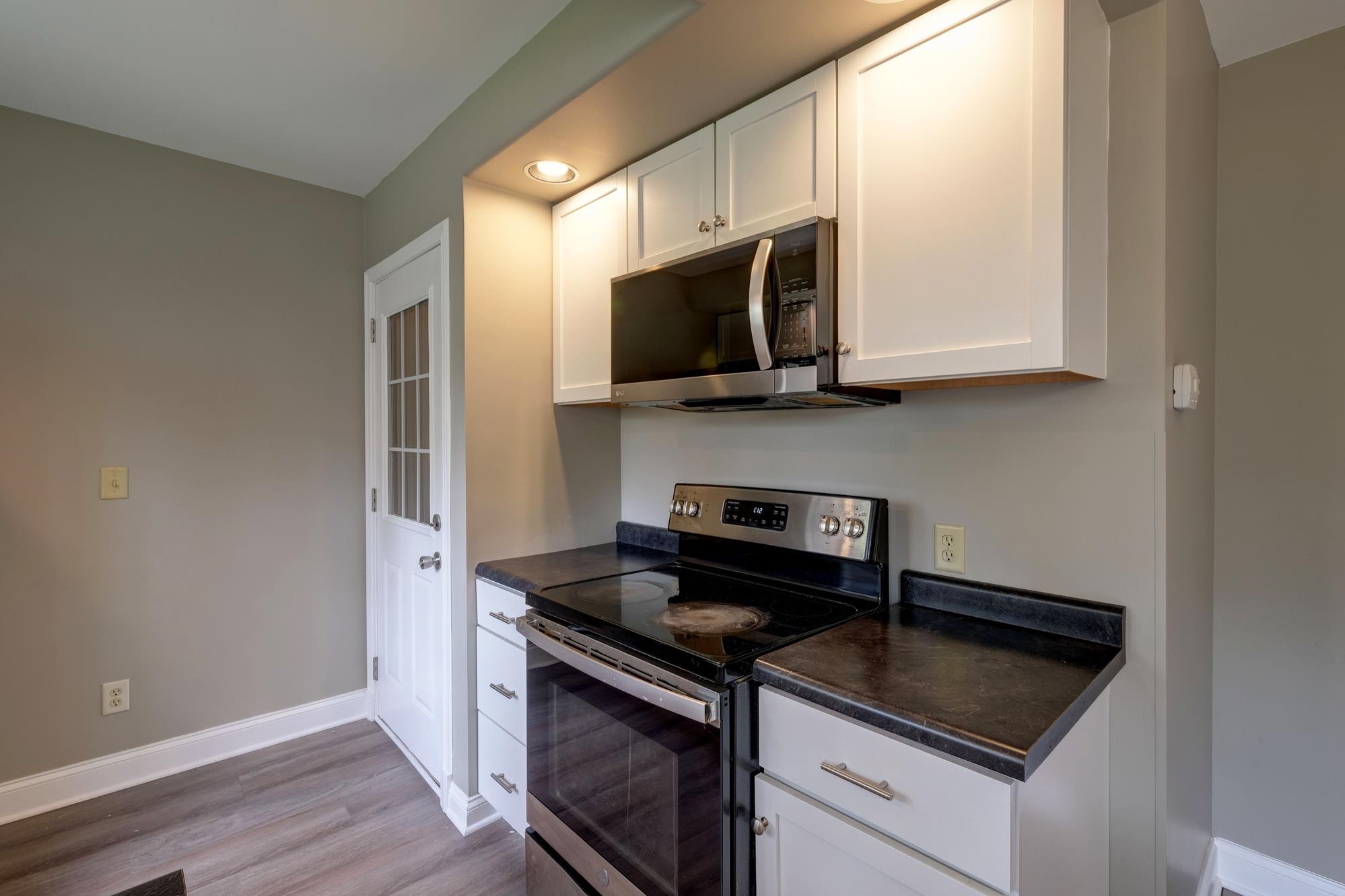 613 FLORAL AVENUE, Wausau, Wisconsin 54403, 5 Bedrooms Bedrooms, ,2 BathroomsBathrooms,Residential,For Sale,613 FLORAL AVENUE,22602313