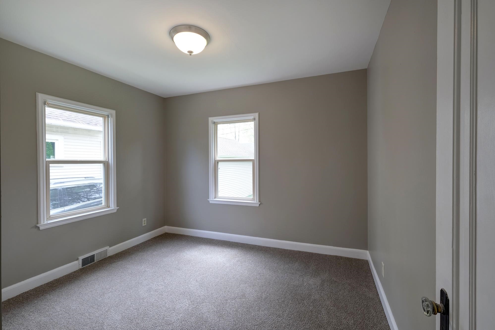 613 FLORAL AVENUE, Wausau, Wisconsin 54403, 5 Bedrooms Bedrooms, ,2 BathroomsBathrooms,Residential,For Sale,613 FLORAL AVENUE,22602313