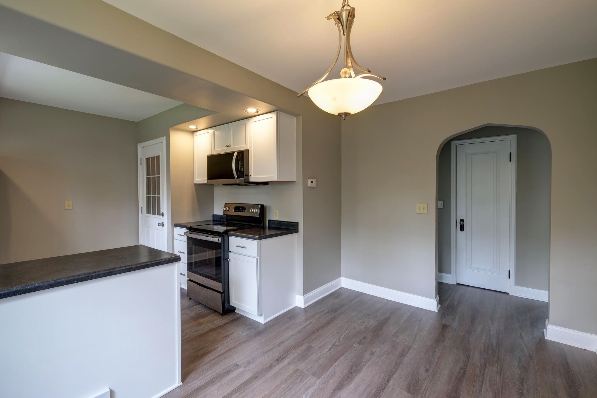 613 FLORAL AVENUE, Wausau, Wisconsin 54403, 5 Bedrooms Bedrooms, ,2 BathroomsBathrooms,Residential,For Sale,613 FLORAL AVENUE,22602313