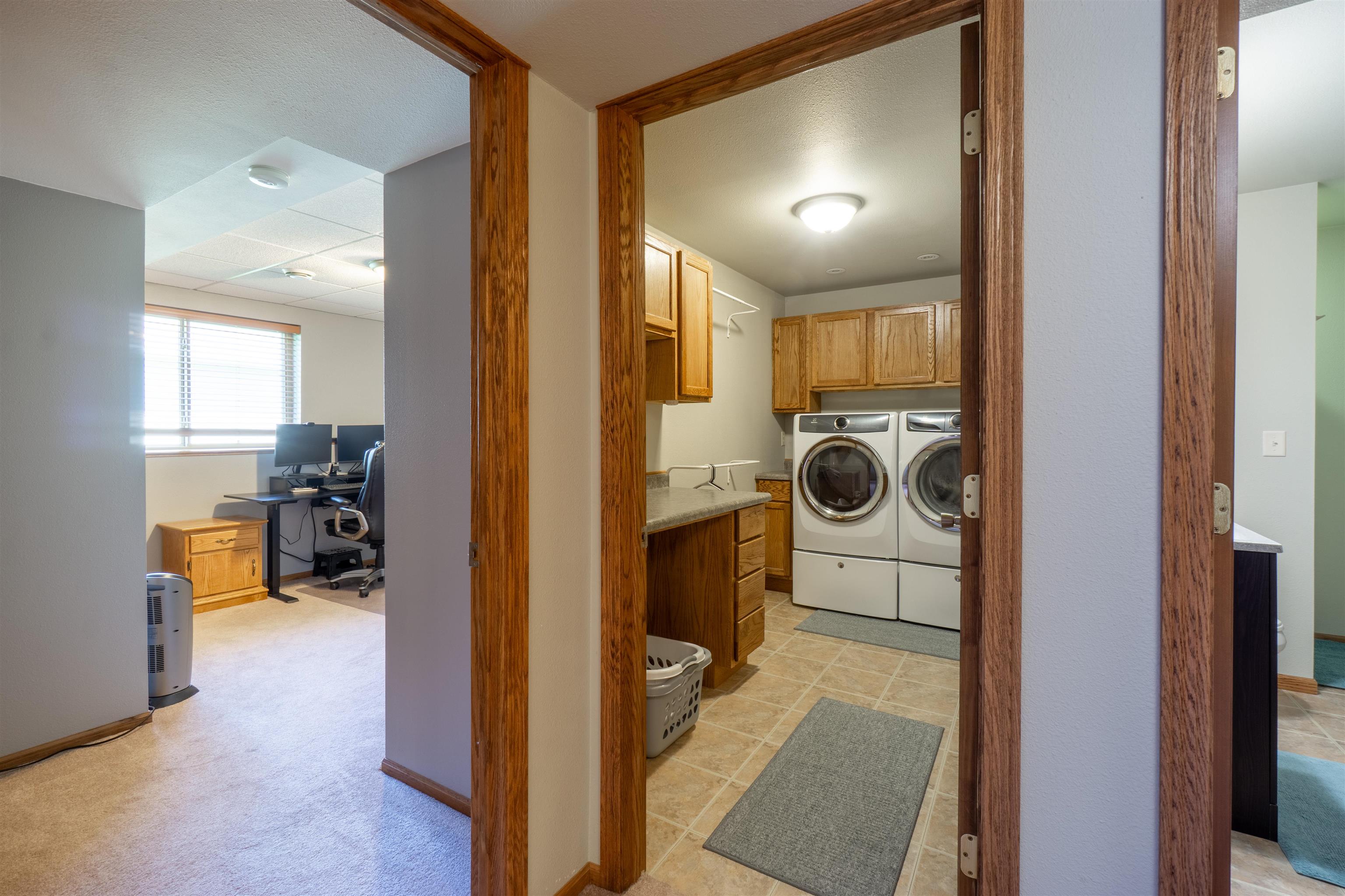 6607 CAVIN DRIVE, Wausau, Wisconsin 54401, 4 Bedrooms Bedrooms, ,3 BathroomsBathrooms,Residential,For Sale,6607 CAVIN DRIVE,22602316