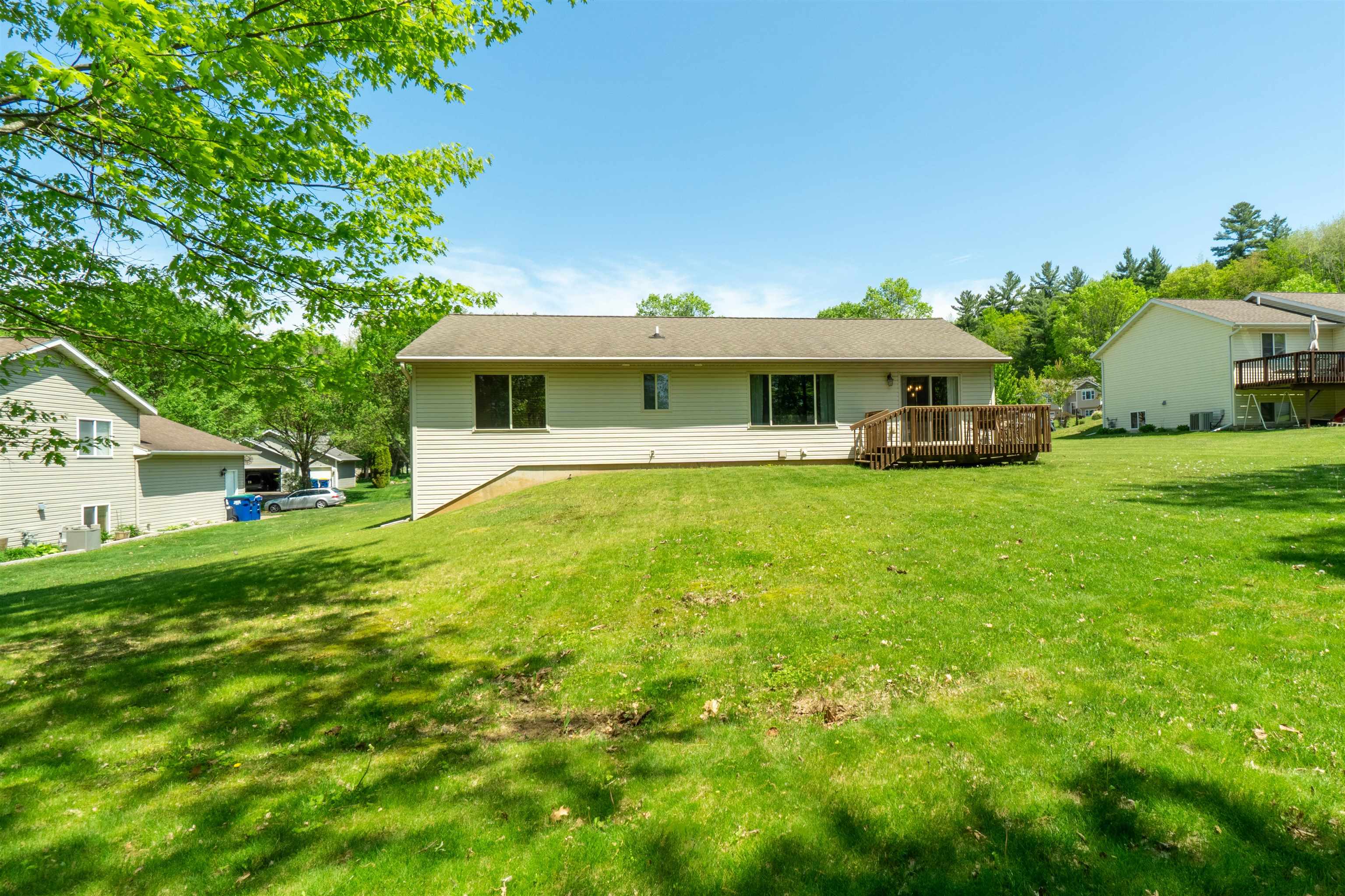 6607 CAVIN DRIVE, Wausau, Wisconsin 54401, 4 Bedrooms Bedrooms, ,3 BathroomsBathrooms,Residential,For Sale,6607 CAVIN DRIVE,22602316
