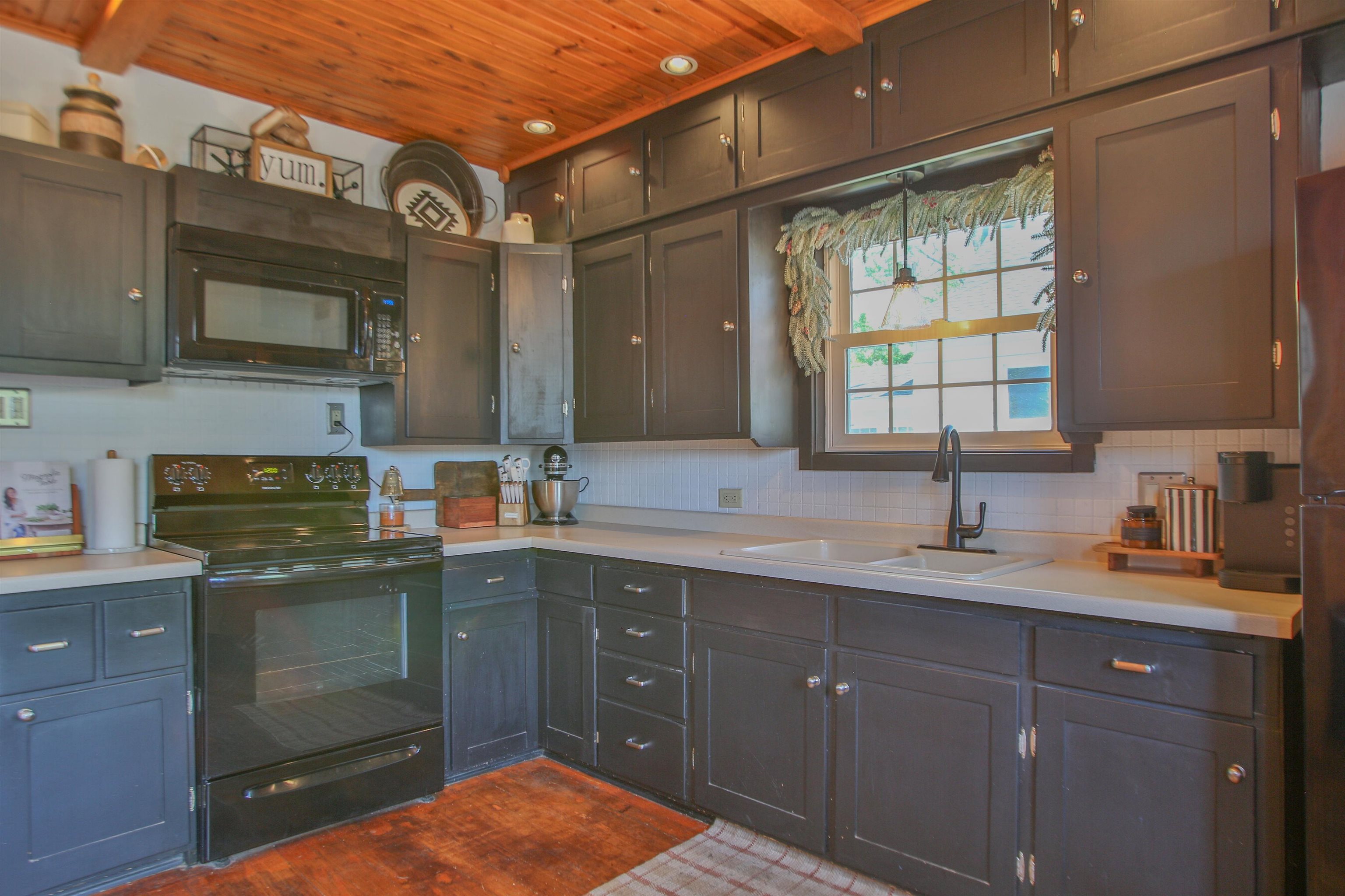 305 N STUYVESANT STREET, Merrill, Wisconsin 54452, 2 Bedrooms Bedrooms, ,1 BathroomBathrooms,Residential,For Sale,305 N STUYVESANT STREET,22602318