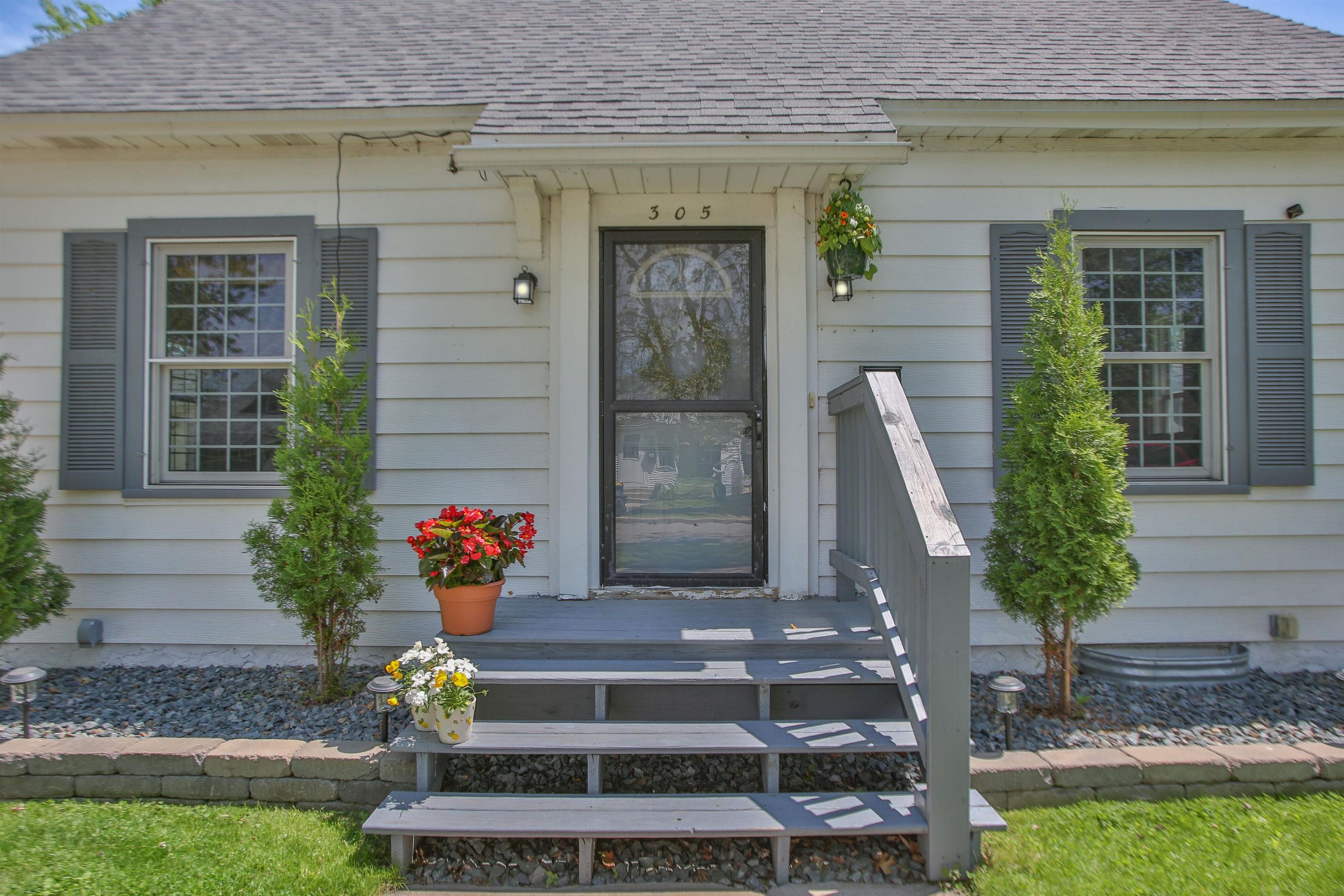 305 N STUYVESANT STREET, Merrill, Wisconsin 54452, 2 Bedrooms Bedrooms, ,1 BathroomBathrooms,Residential,For Sale,305 N STUYVESANT STREET,22602318