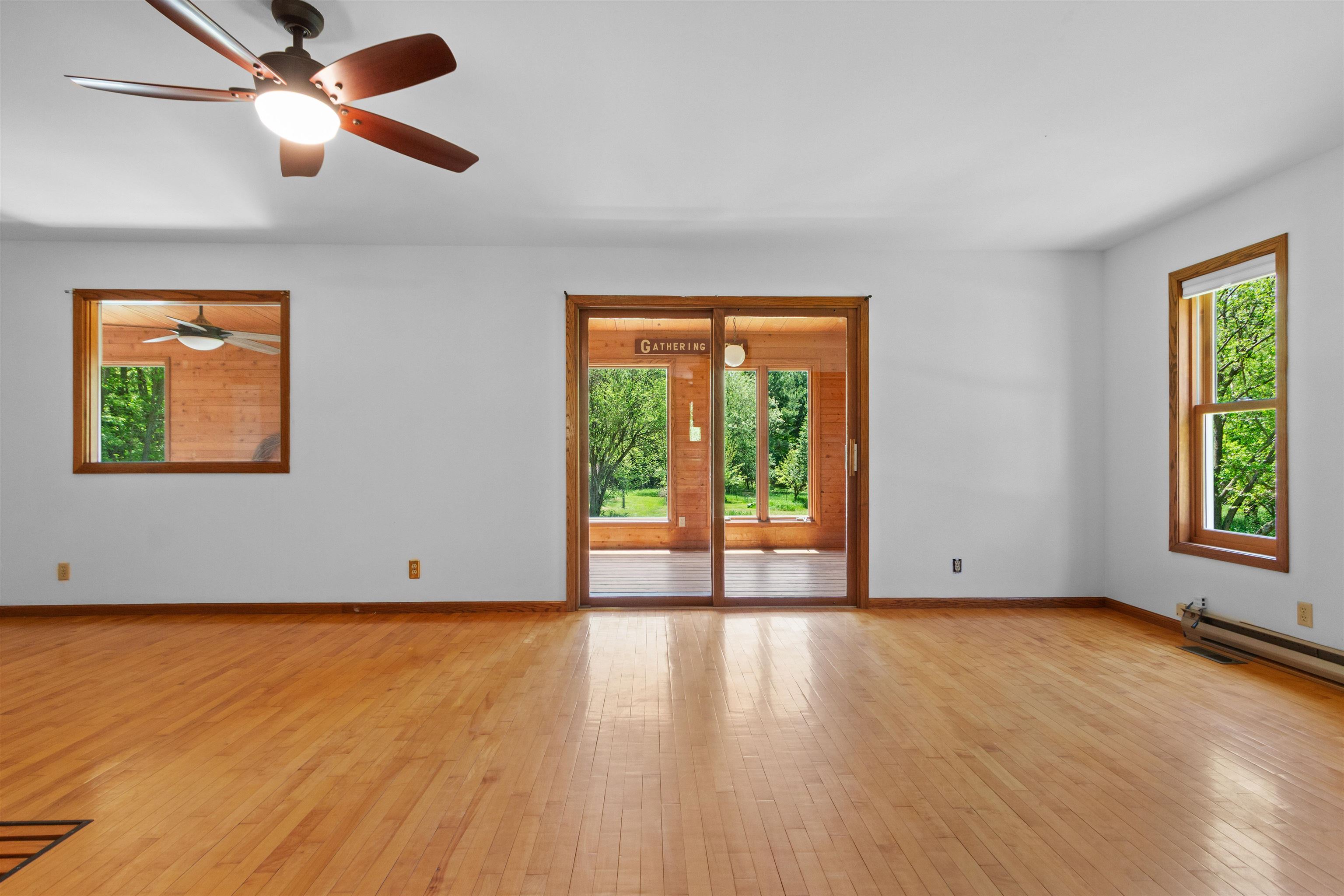 2401 LAKEVIEW DRIVE, Junction City, Wisconsin 54443, 3 Bedrooms Bedrooms, ,2 BathroomsBathrooms,Residential,For Sale,2401 LAKEVIEW DRIVE,22602320
