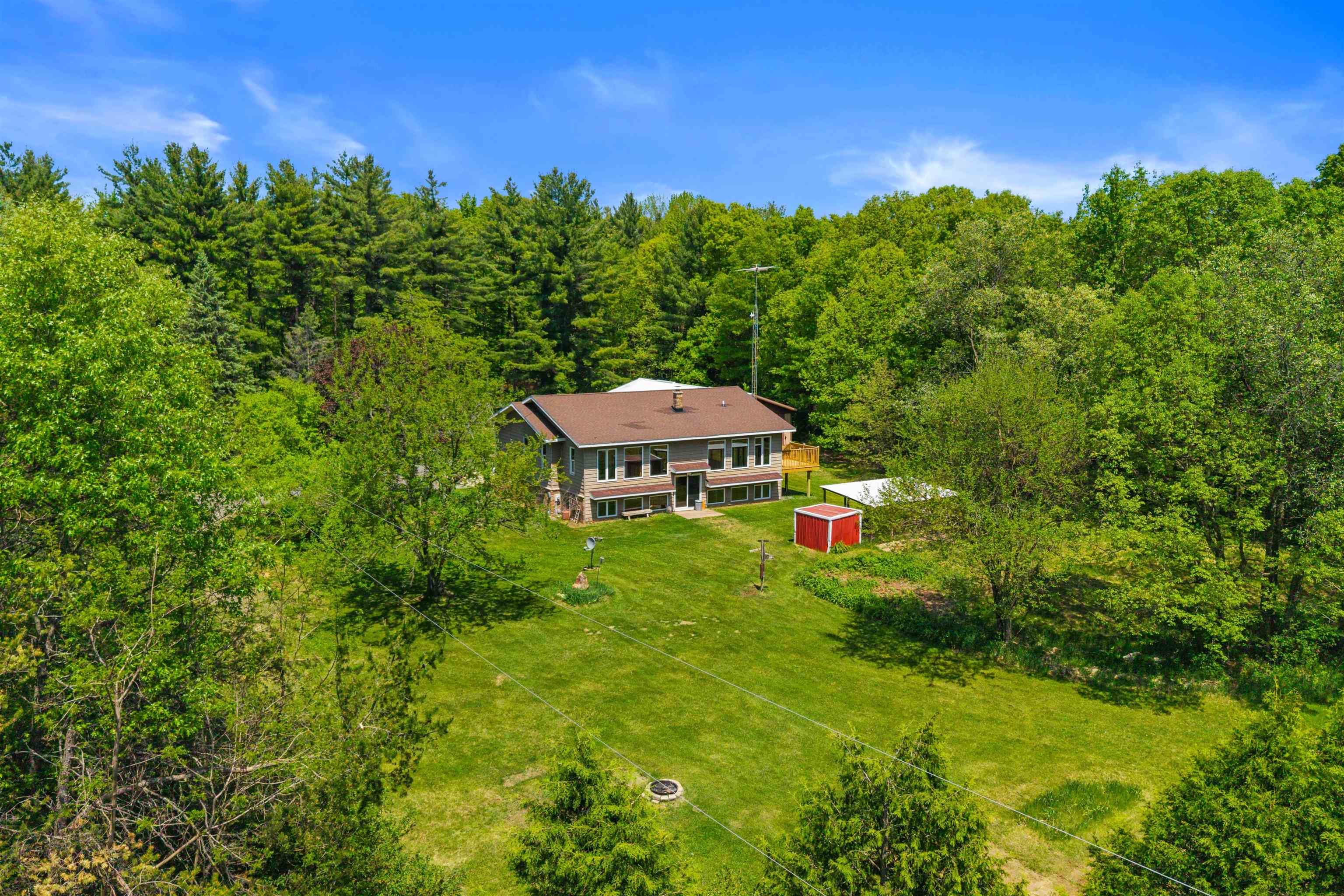 2401 LAKEVIEW DRIVE, Junction City, Wisconsin 54443, 3 Bedrooms Bedrooms, ,2 BathroomsBathrooms,Residential,For Sale,2401 LAKEVIEW DRIVE,22602320