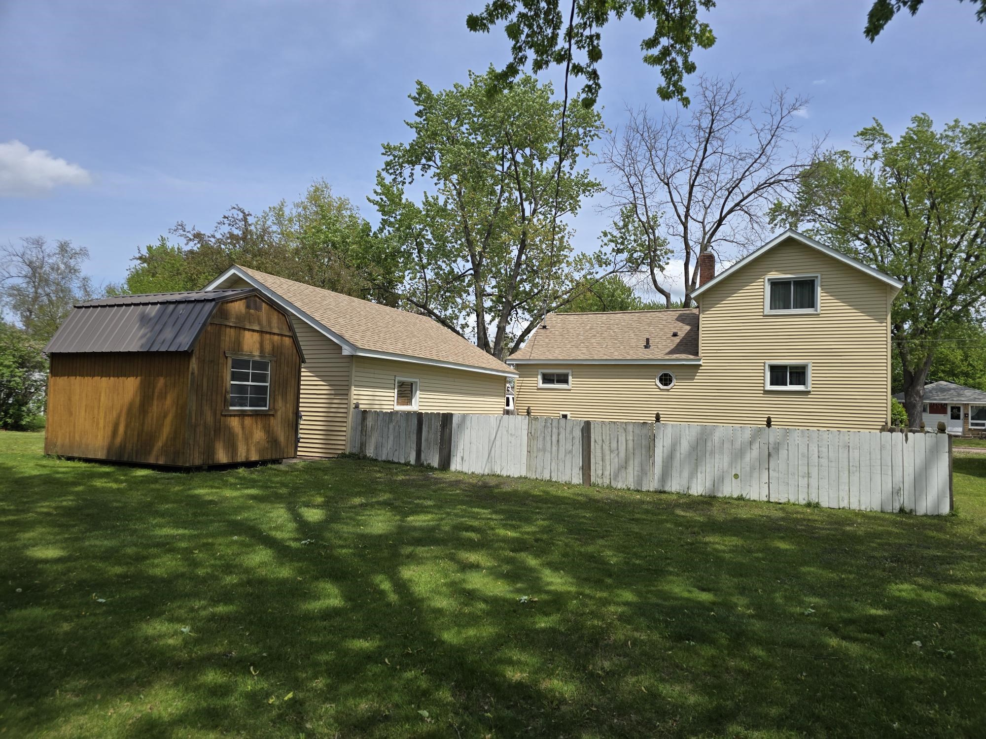 630 15TH STREET SOUTH, Wisconsin Rapids, Wisconsin 54494, 3 Bedrooms Bedrooms, ,2 BathroomsBathrooms,Residential,For Sale,630 15TH STREET SOUTH,22602322