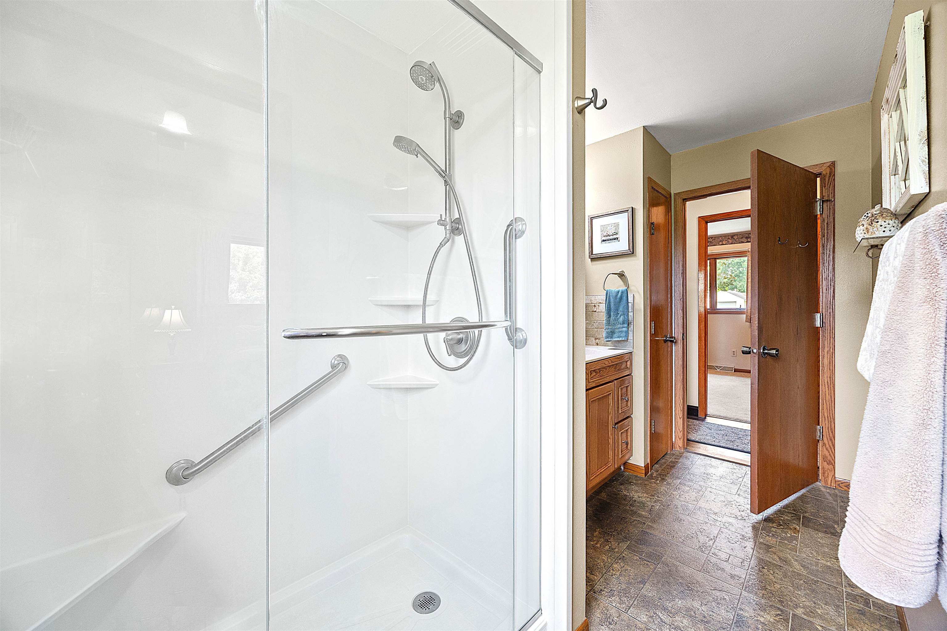 3008 W HUETTER STREET, Marshfield, Wisconsin 54449, 3 Bedrooms Bedrooms, ,1 BathroomBathrooms,Residential,For Sale,3008 W HUETTER STREET,22602323