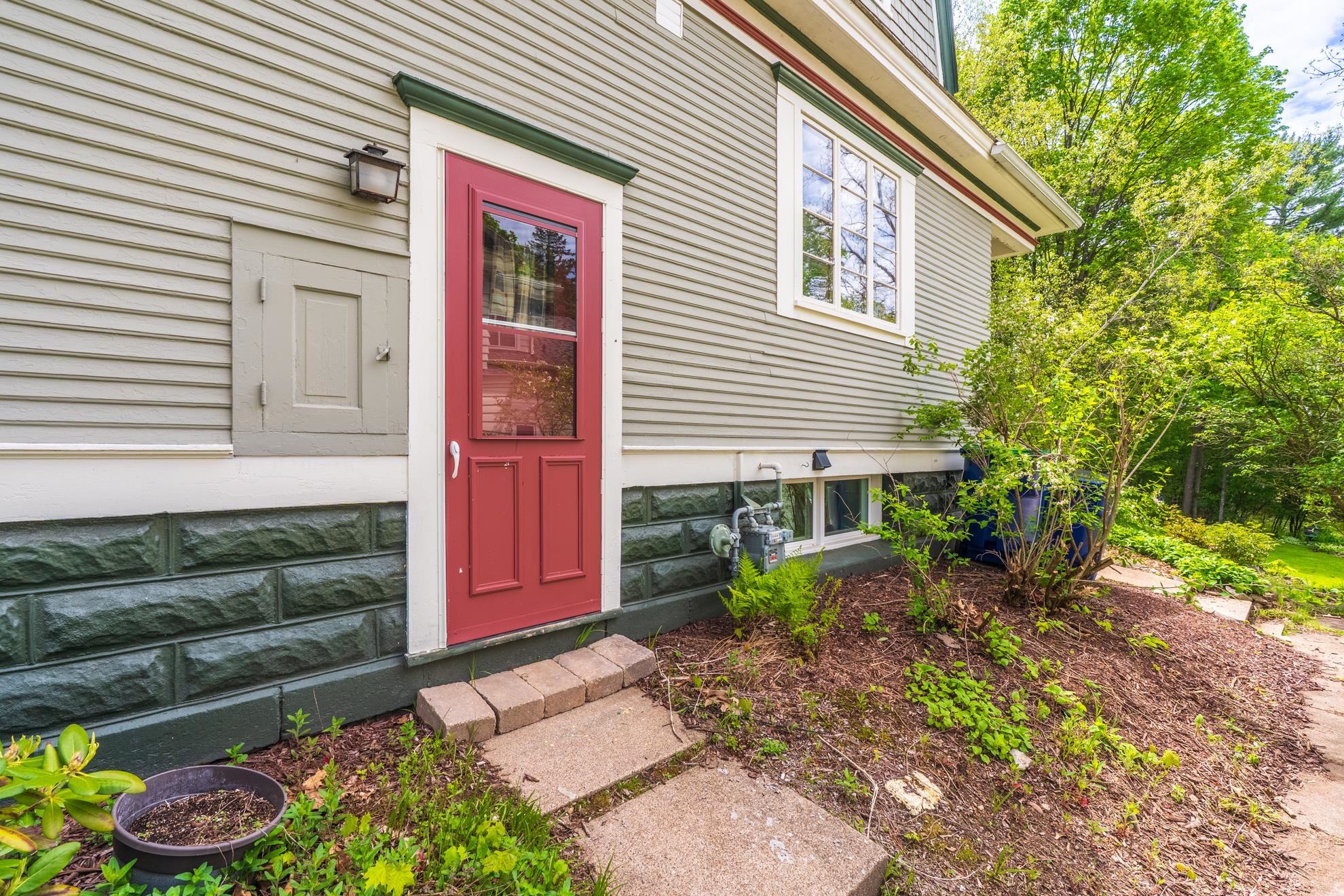 917 McClellan Street, Wausau, Wisconsin 54403, 4 Bedrooms Bedrooms, ,2 BathroomsBathrooms,Residential,For Sale,917 McClellan Street,22602324