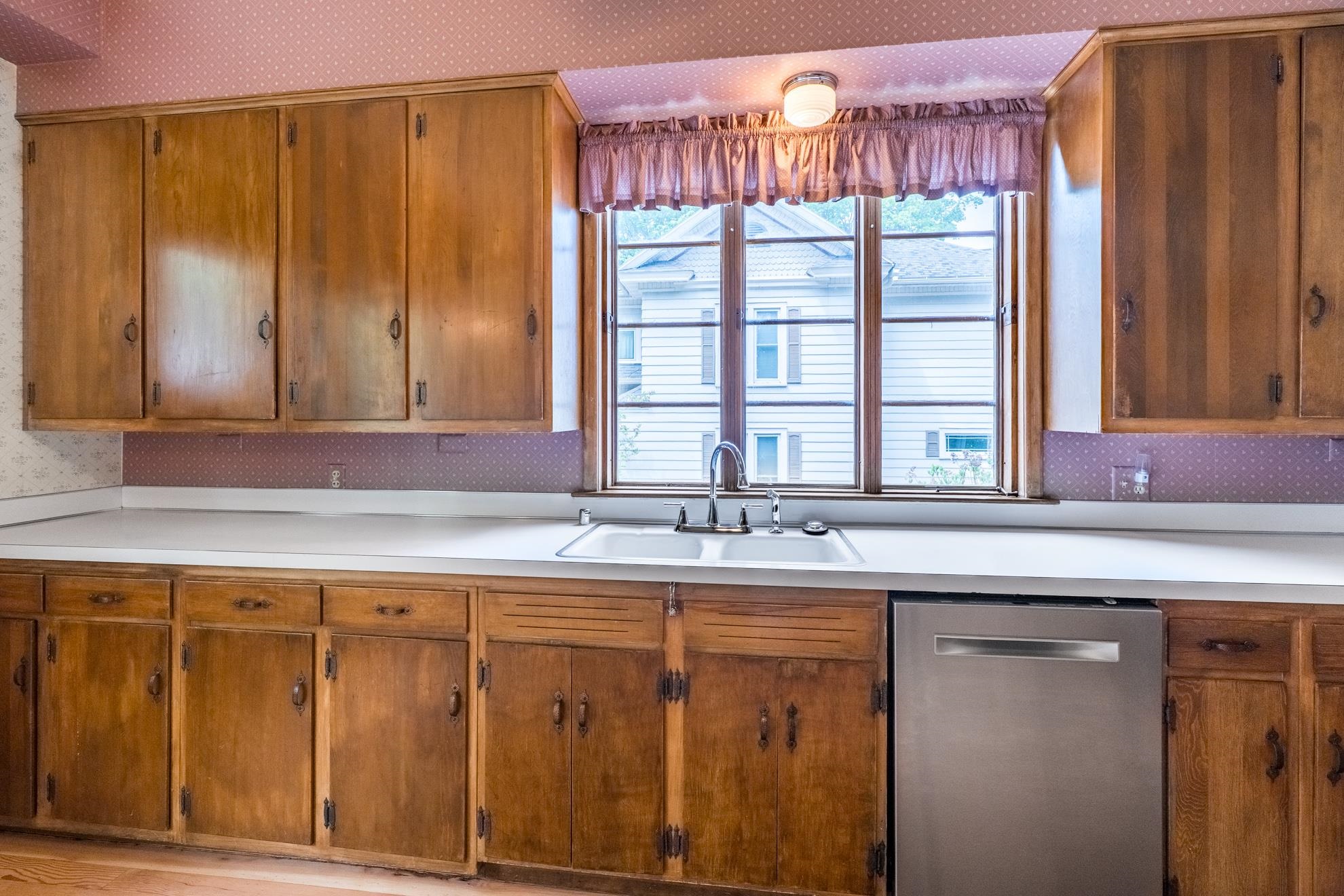 917 McClellan Street, Wausau, Wisconsin 54403, 4 Bedrooms Bedrooms, ,2 BathroomsBathrooms,Residential,For Sale,917 McClellan Street,22602324