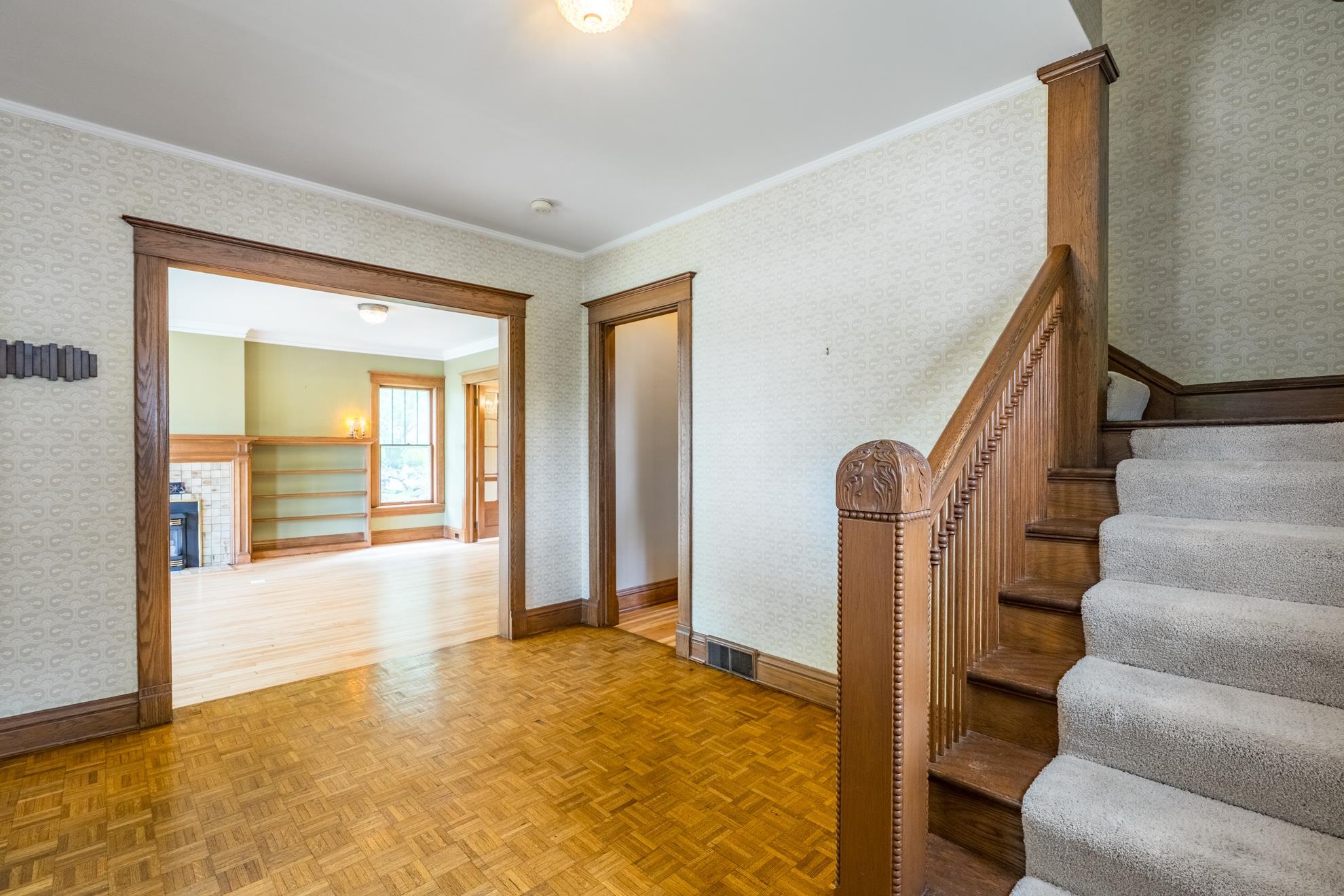 917 McClellan Street, Wausau, Wisconsin 54403, 4 Bedrooms Bedrooms, ,2 BathroomsBathrooms,Residential,For Sale,917 McClellan Street,22602324