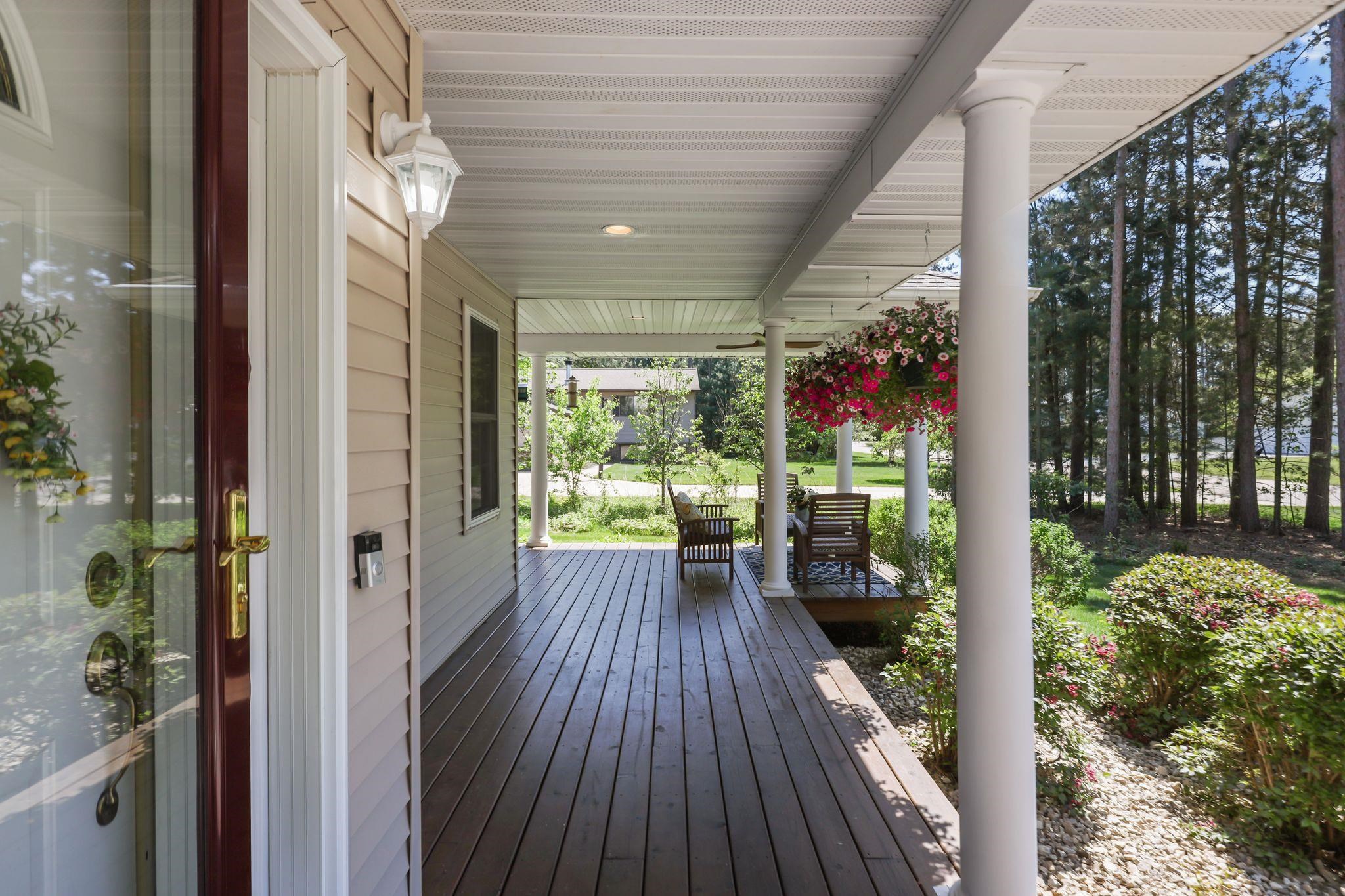 2020 NORWAY PINE DRIVE, Plover, Wisconsin 54467, 5 Bedrooms Bedrooms, ,3 BathroomsBathrooms,Residential,For Sale,2020 NORWAY PINE DRIVE,22602325