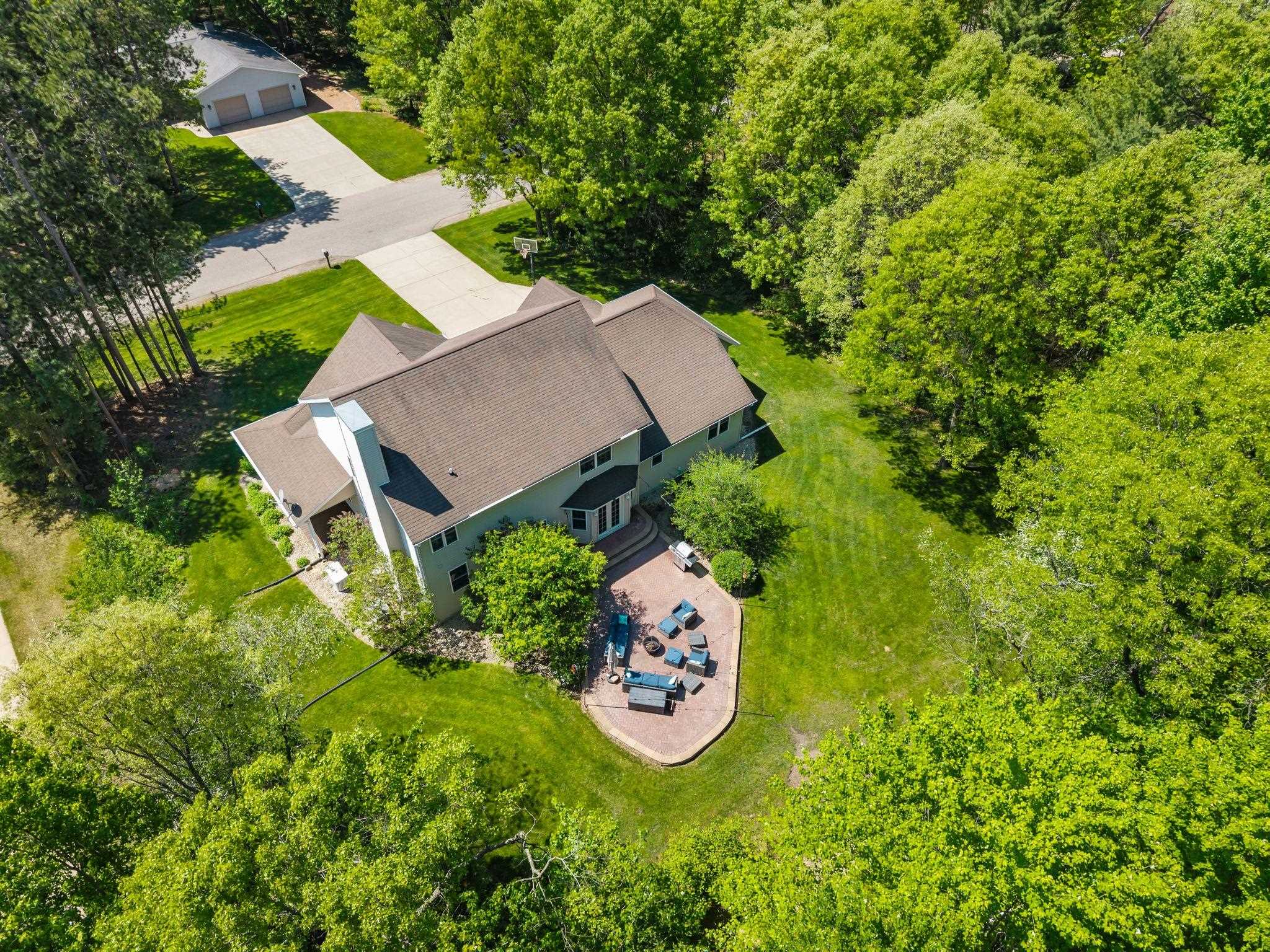 2020 NORWAY PINE DRIVE, Plover, Wisconsin 54467, 5 Bedrooms Bedrooms, ,3 BathroomsBathrooms,Residential,For Sale,2020 NORWAY PINE DRIVE,22602325
