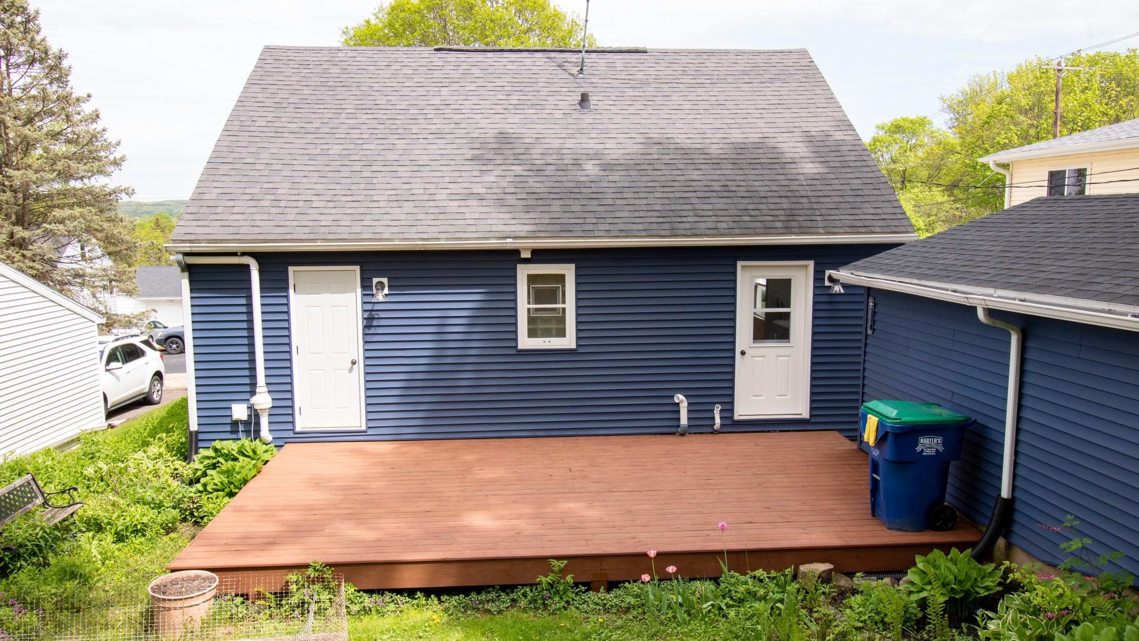 206 N 10TH AVENUE, Wausau, Wisconsin 54401, 4 Bedrooms Bedrooms, ,1 BathroomBathrooms,Residential,For Sale,206 N 10TH AVENUE,22602326