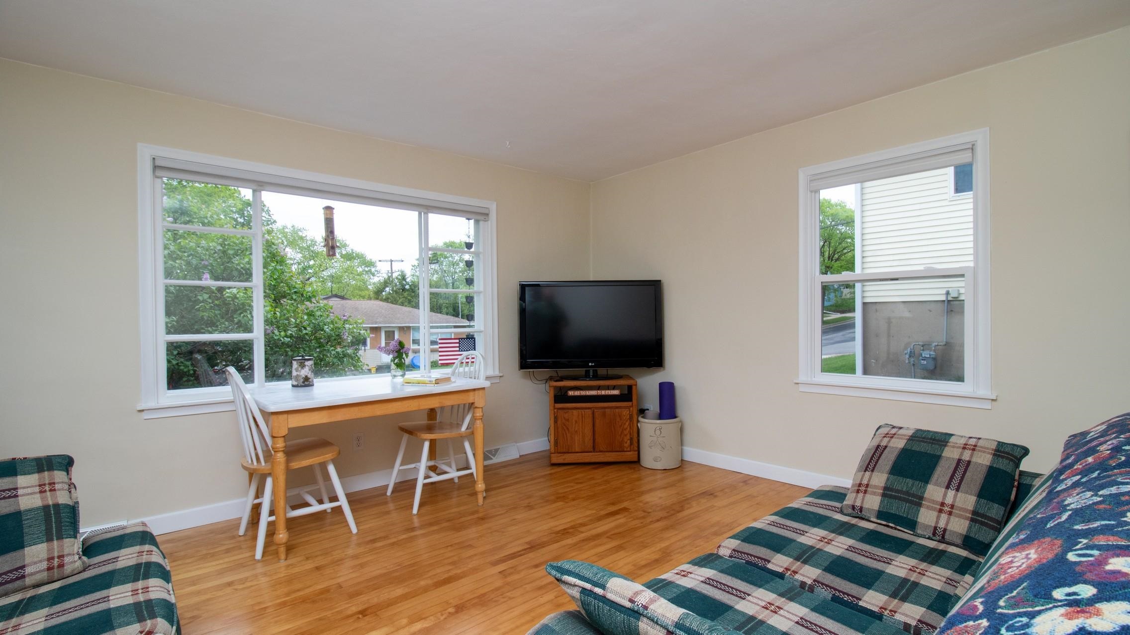 206 N 10TH AVENUE, Wausau, Wisconsin 54401, 4 Bedrooms Bedrooms, ,1 BathroomBathrooms,Residential,For Sale,206 N 10TH AVENUE,22602326