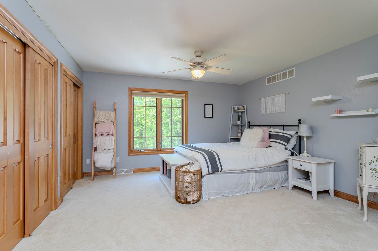 225210 MAPLEWOOD DRIVE, Weston, Wisconsin 54476, 5 Bedrooms Bedrooms, ,4 BathroomsBathrooms,Residential,For Sale,225210 MAPLEWOOD DRIVE,22602327