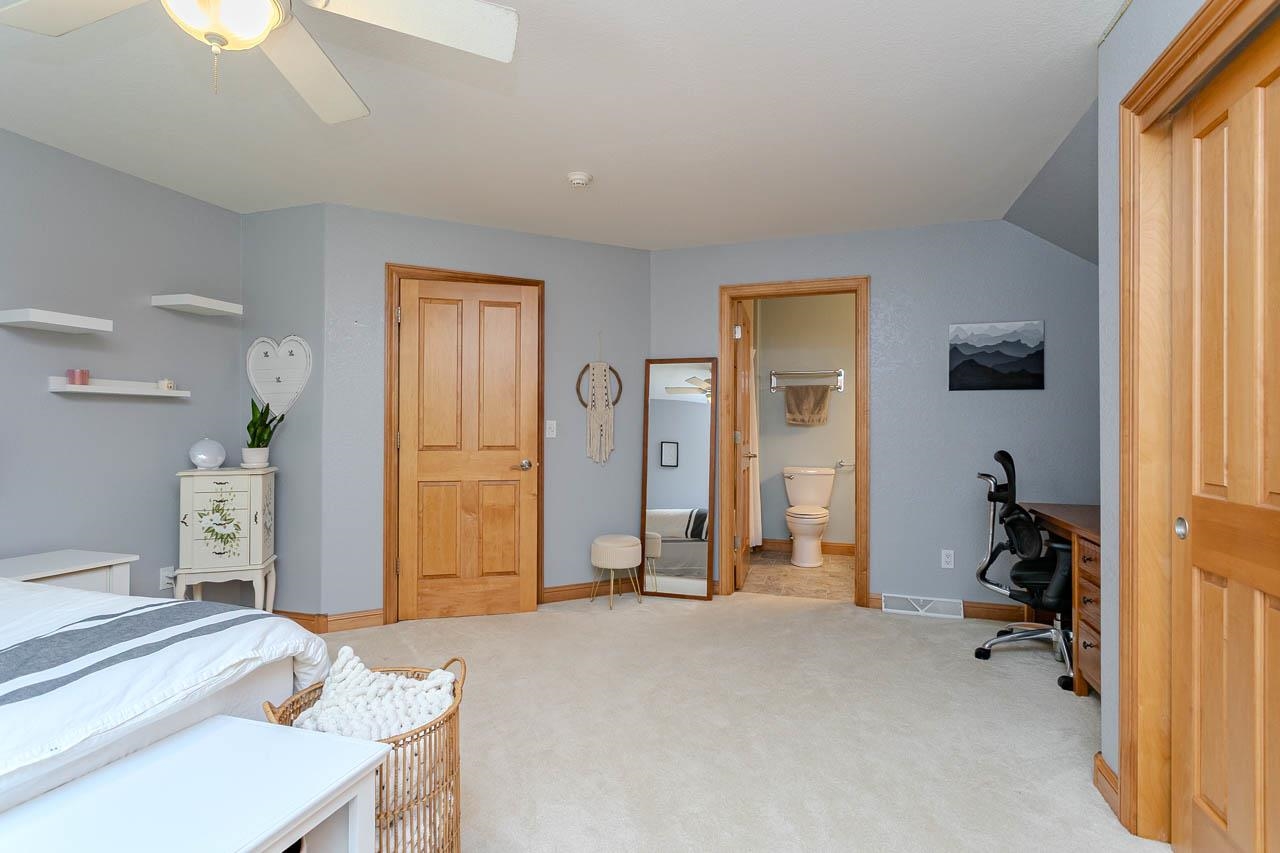 225210 MAPLEWOOD DRIVE, Weston, Wisconsin 54476, 5 Bedrooms Bedrooms, ,4 BathroomsBathrooms,Residential,For Sale,225210 MAPLEWOOD DRIVE,22602327