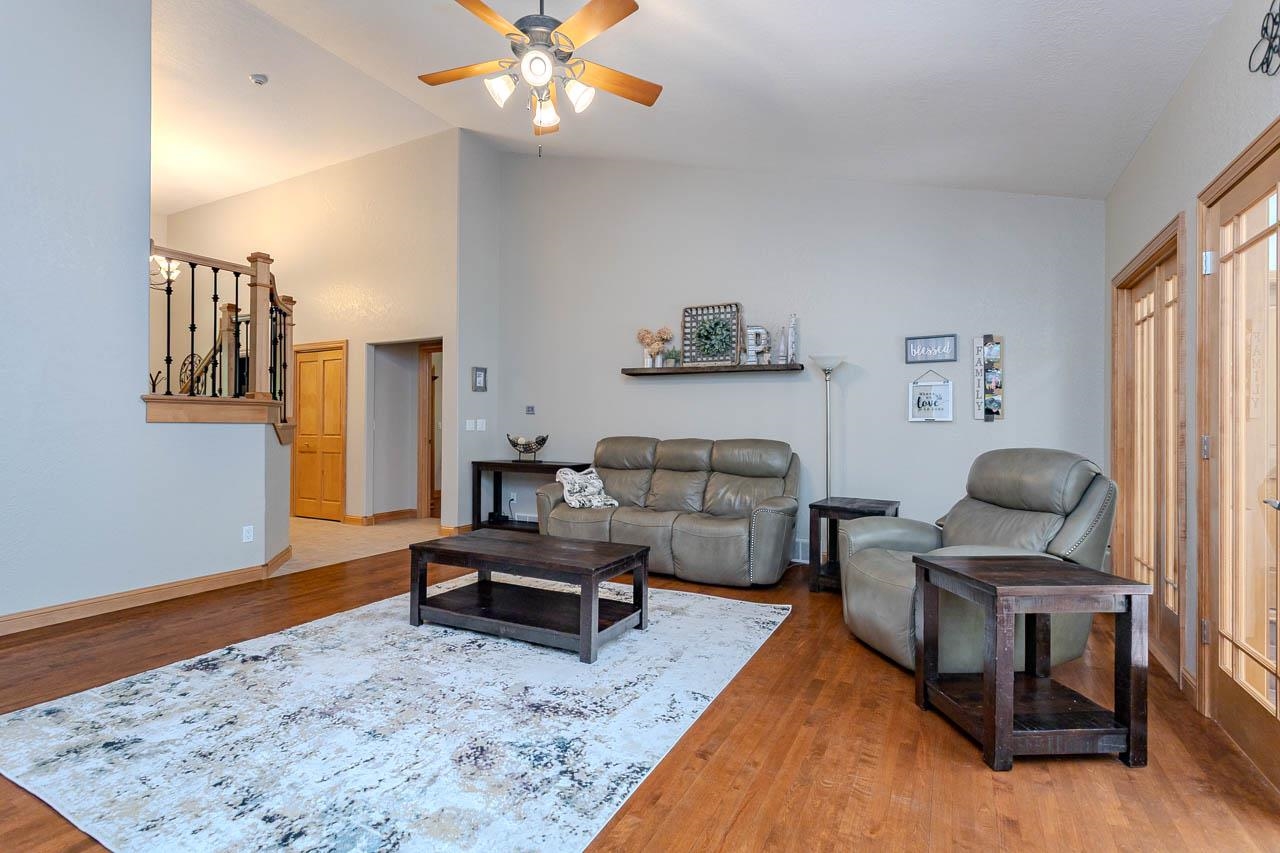 225210 MAPLEWOOD DRIVE, Weston, Wisconsin 54476, 5 Bedrooms Bedrooms, ,4 BathroomsBathrooms,Residential,For Sale,225210 MAPLEWOOD DRIVE,22602327