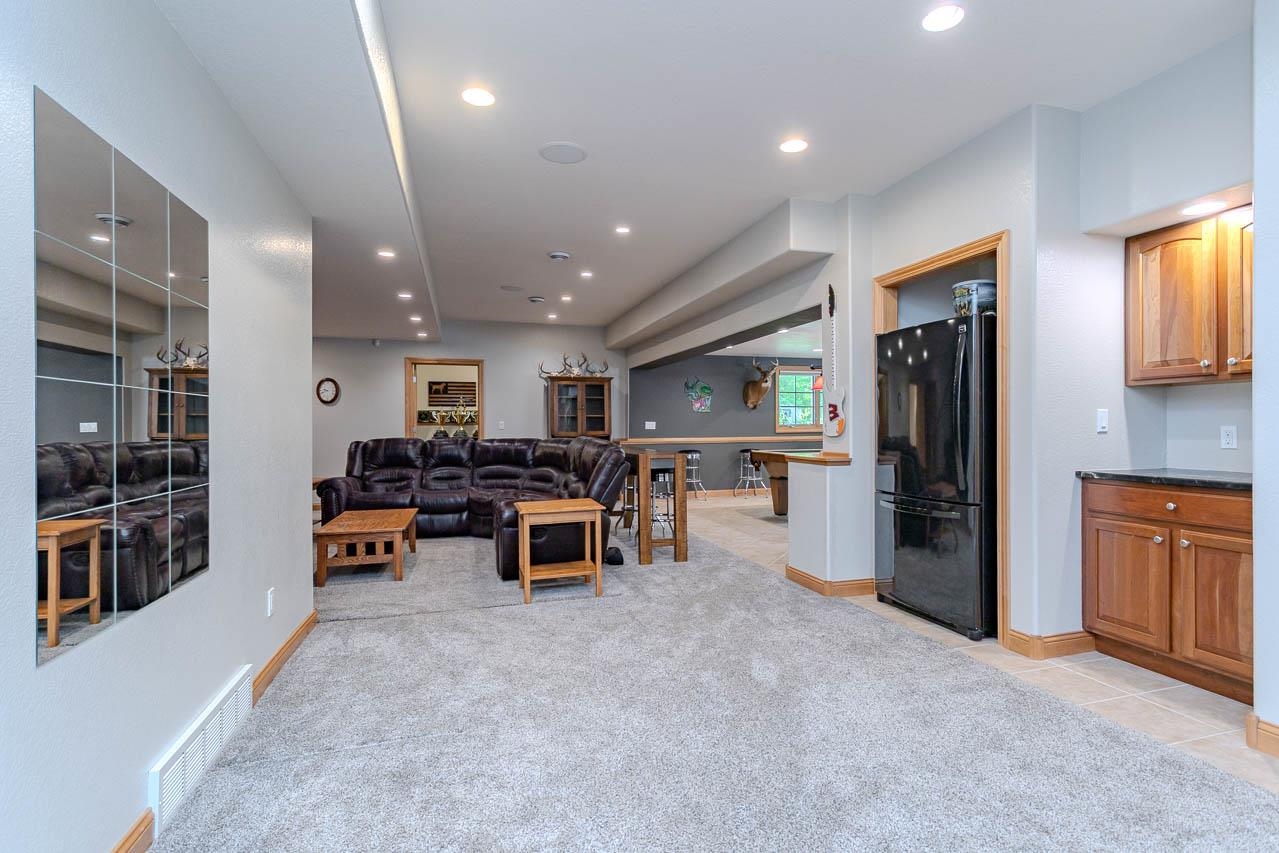 225210 MAPLEWOOD DRIVE, Weston, Wisconsin 54476, 5 Bedrooms Bedrooms, ,4 BathroomsBathrooms,Residential,For Sale,225210 MAPLEWOOD DRIVE,22602327